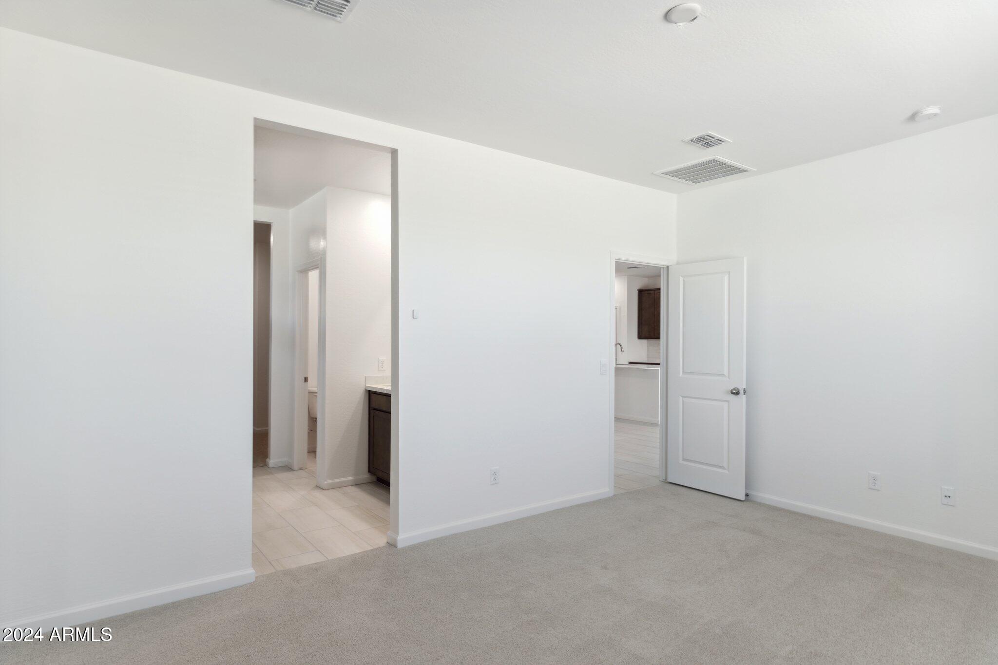 25380 W Sunland Avenue Property Photo 15