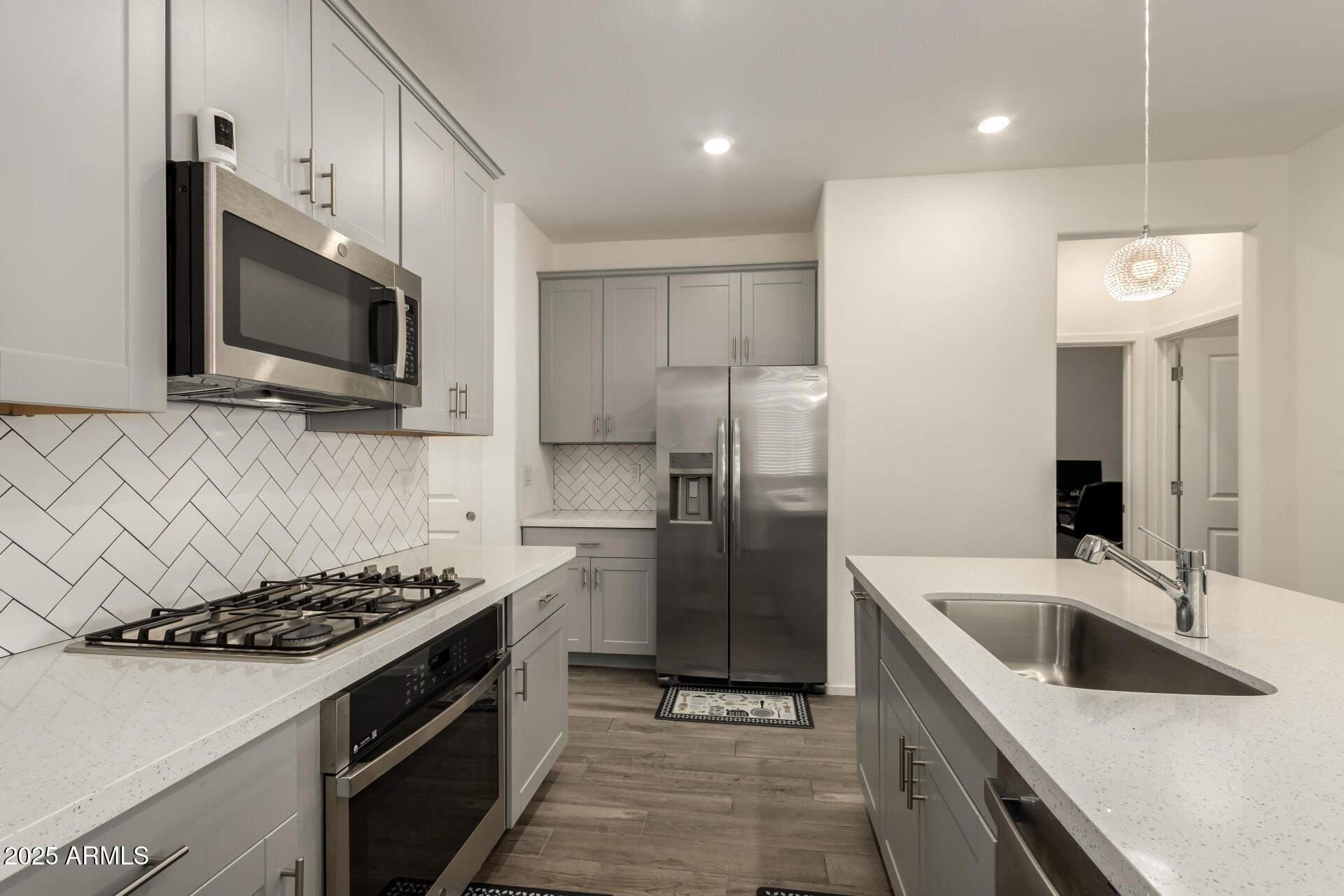 14627 W Valentine Street Property Photo 6