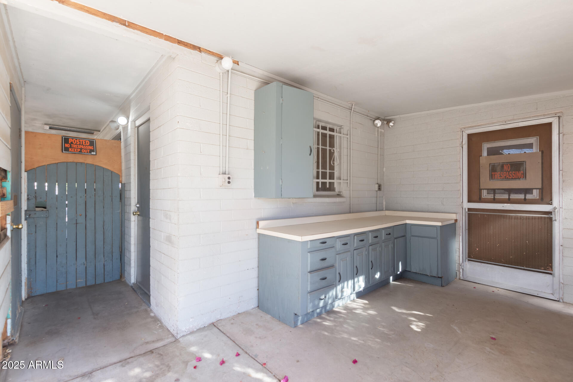 2335 W Tuckey Lane Property Photo 20