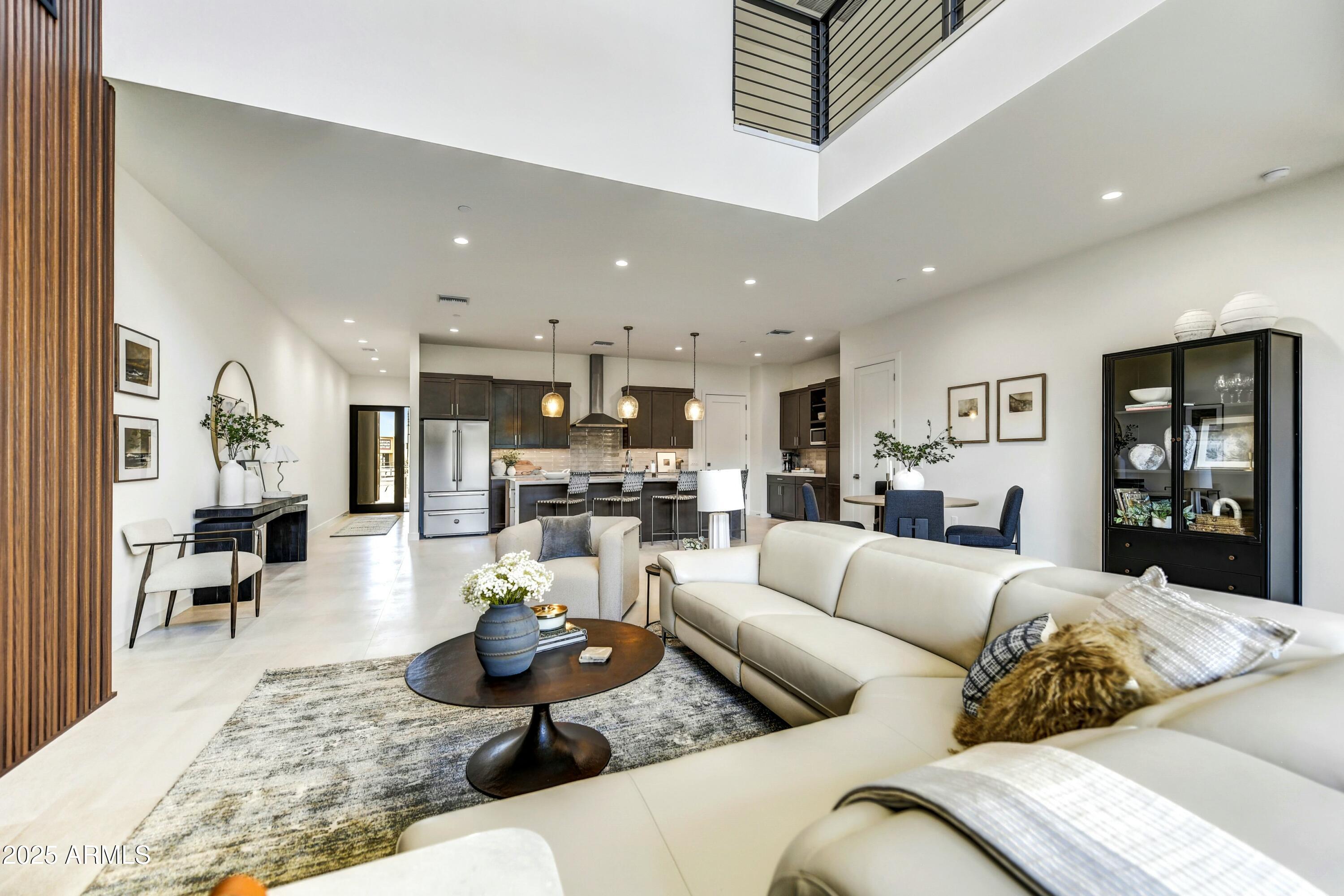 6525 E Cave Creek Road Property Photo 1