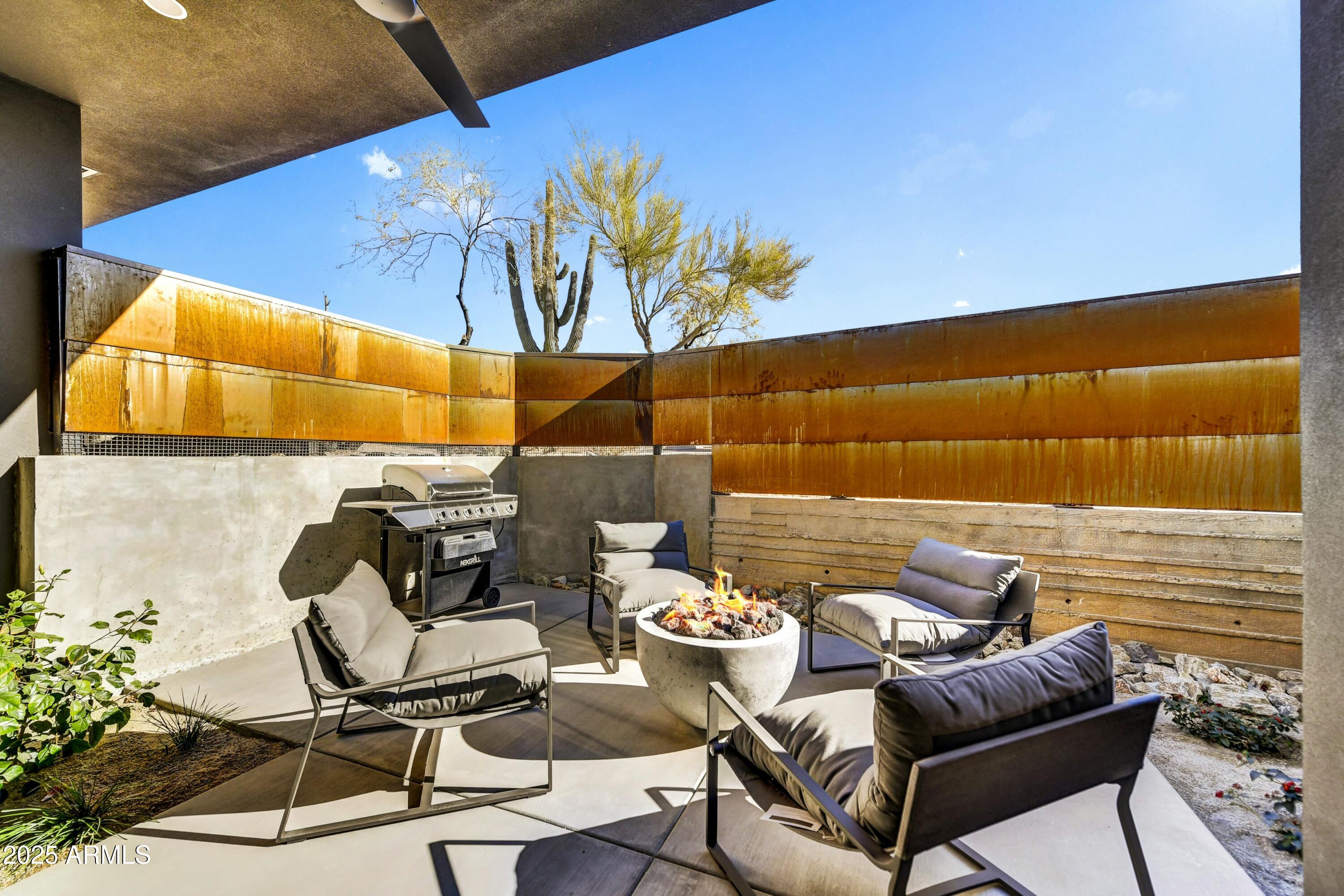 6525 E Cave Creek Road Property Photo 13