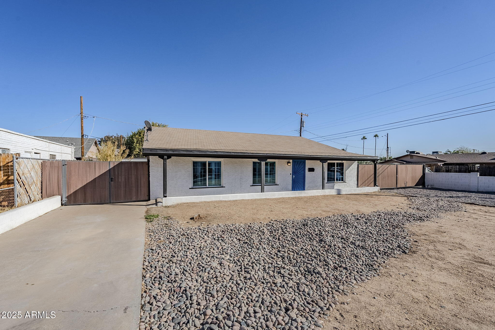 7519 N 23rd Avenue Property Photo 1