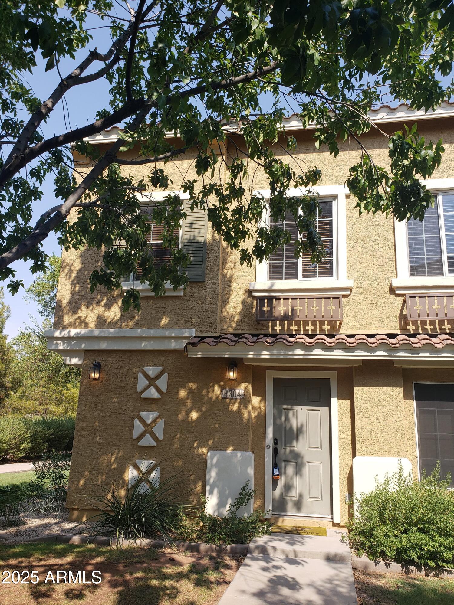6808604 Property Photo 1