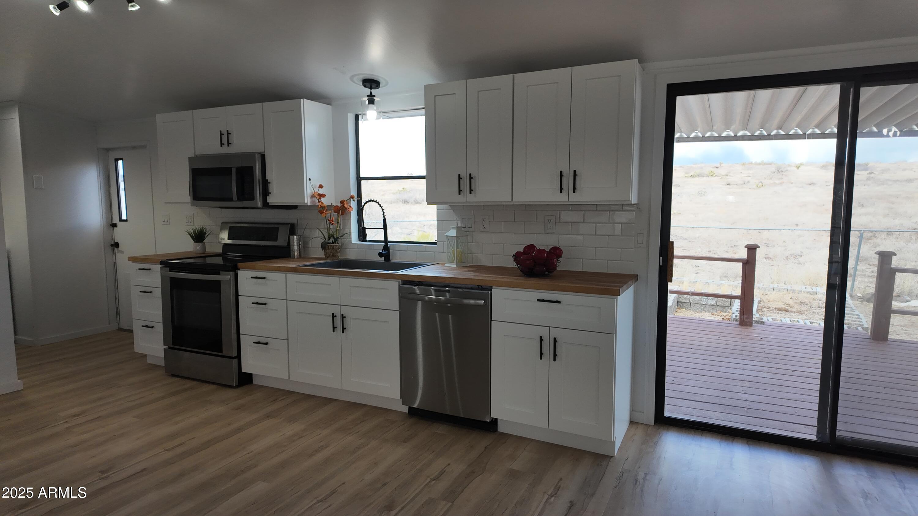 20836 E Cactus Wren Drive Property Photo 8