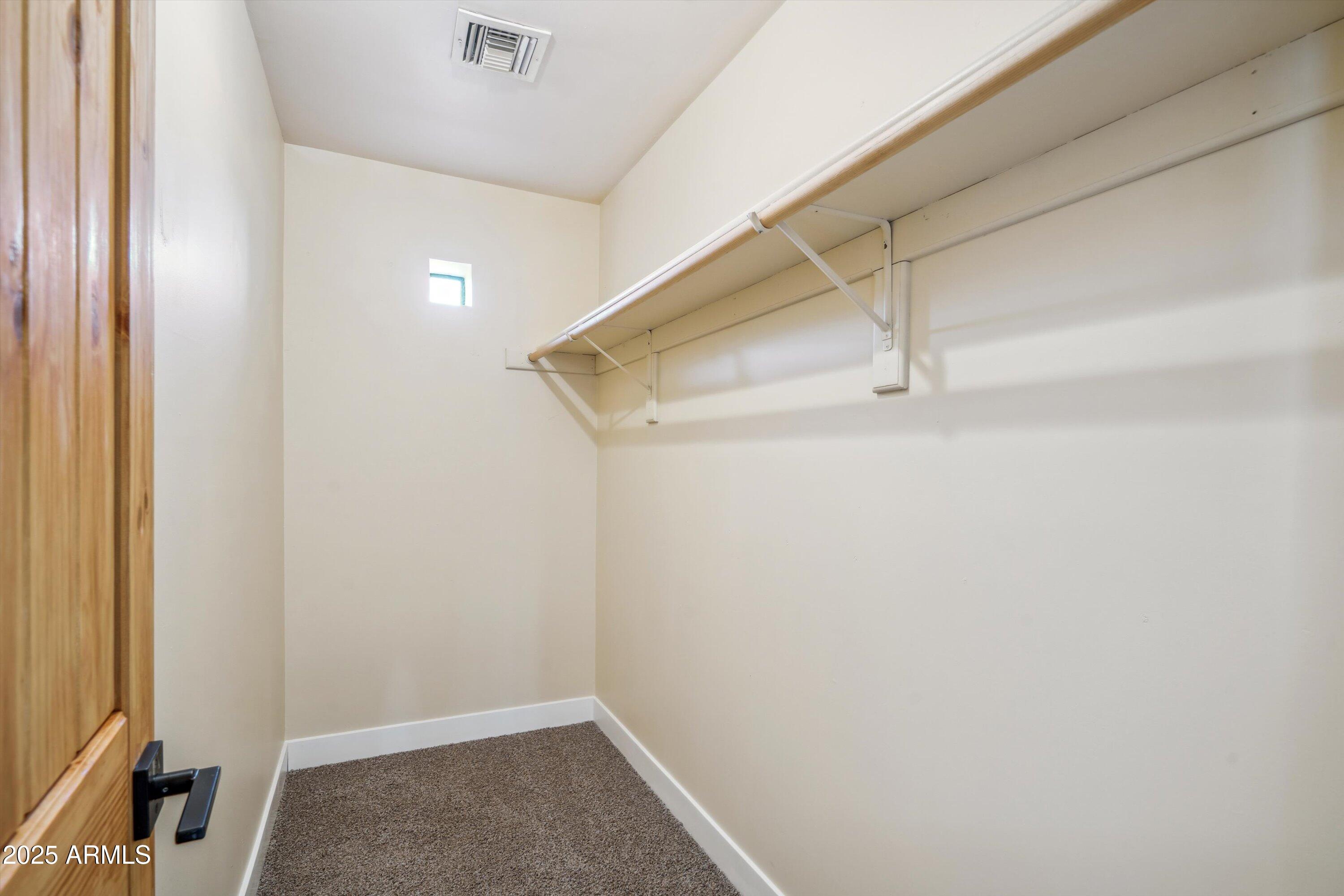 6411 S River Drive Property Photo 19