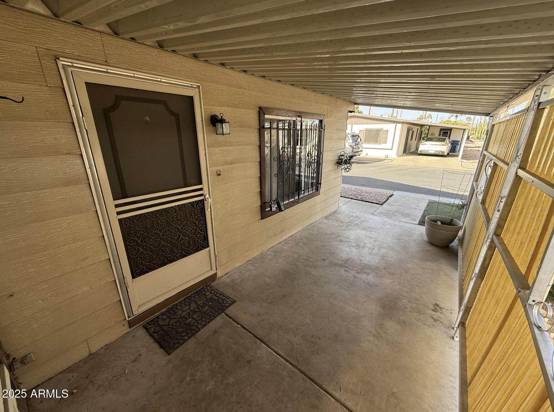 9302 E Broadway Road Property Photo 20