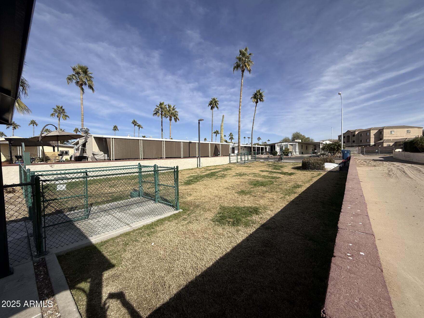 9302 E Broadway Road Property Photo 35