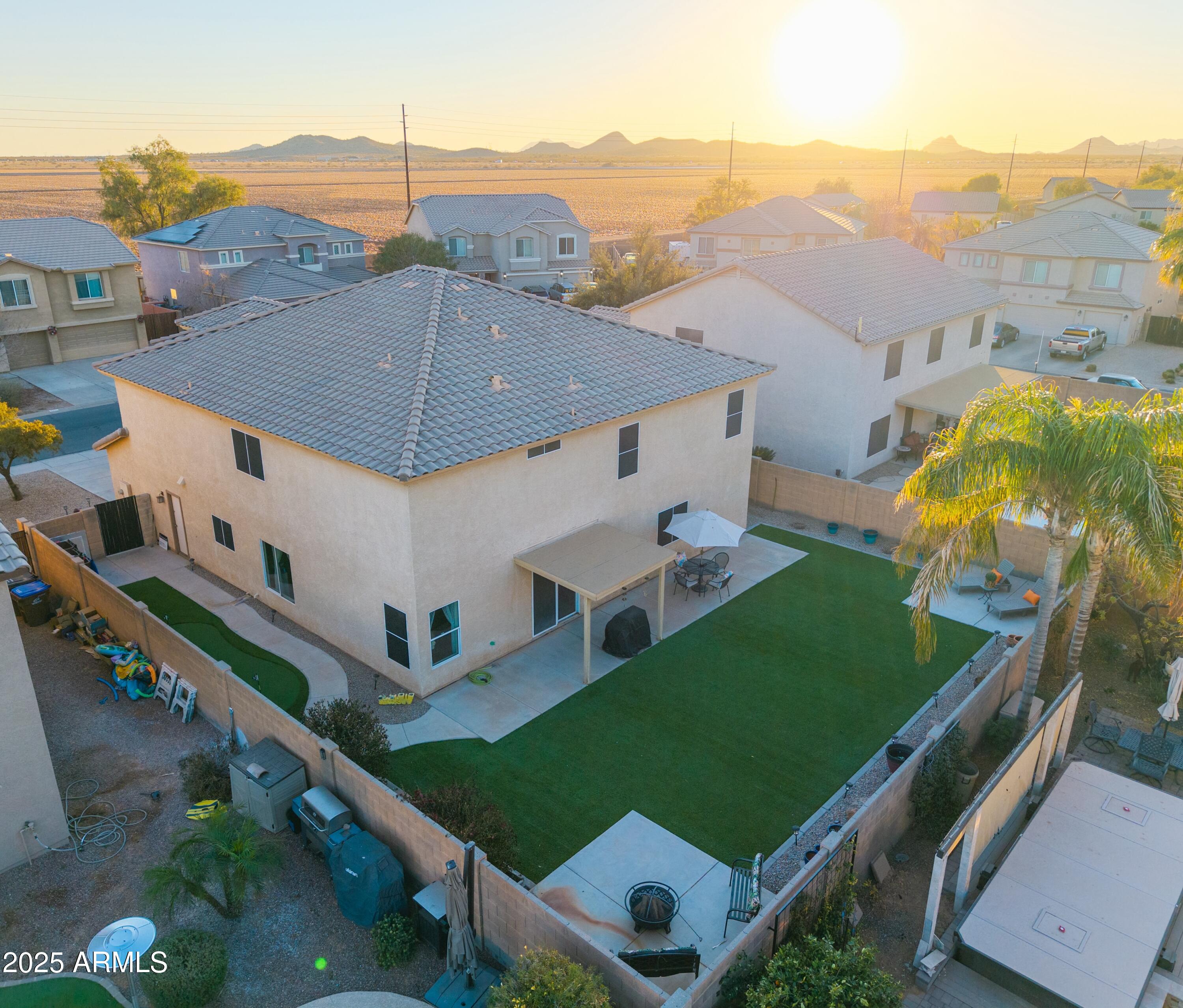 4340 E Silverbell Road Property Photo 2