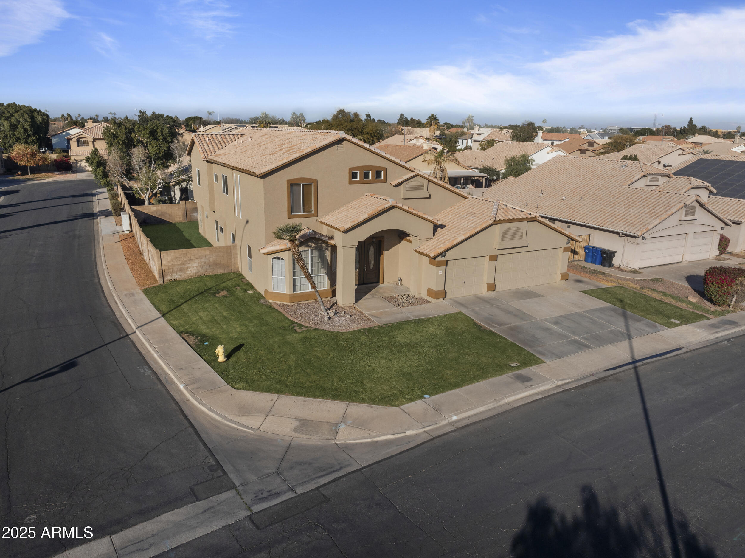 638 W Nido Avenue Property Photo 4