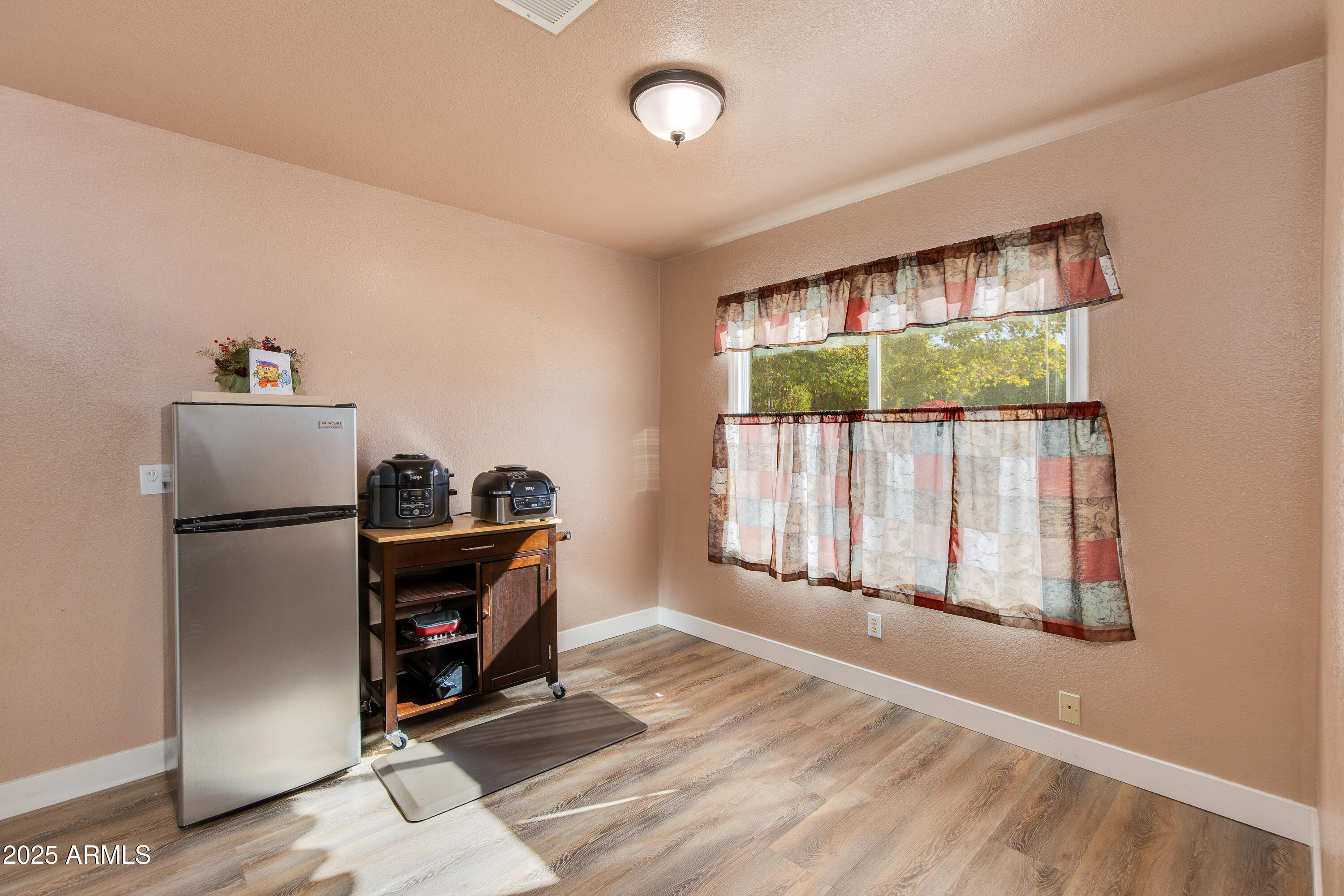 5731 W Aster Drive Property Photo 14