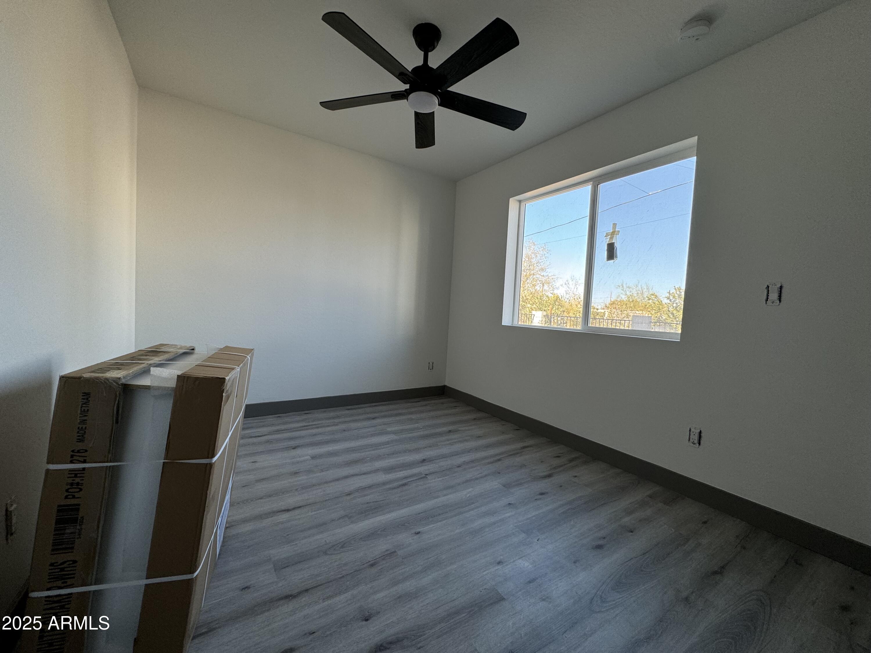 6630 S 11th Street Property Photo 10