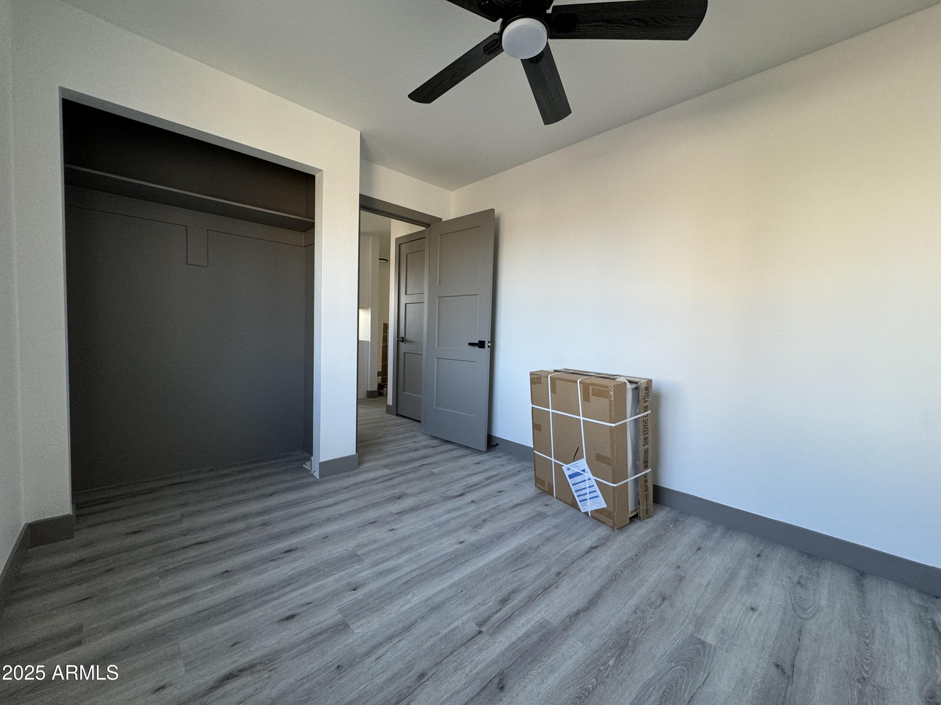 6630 S 11th Street Property Photo 11