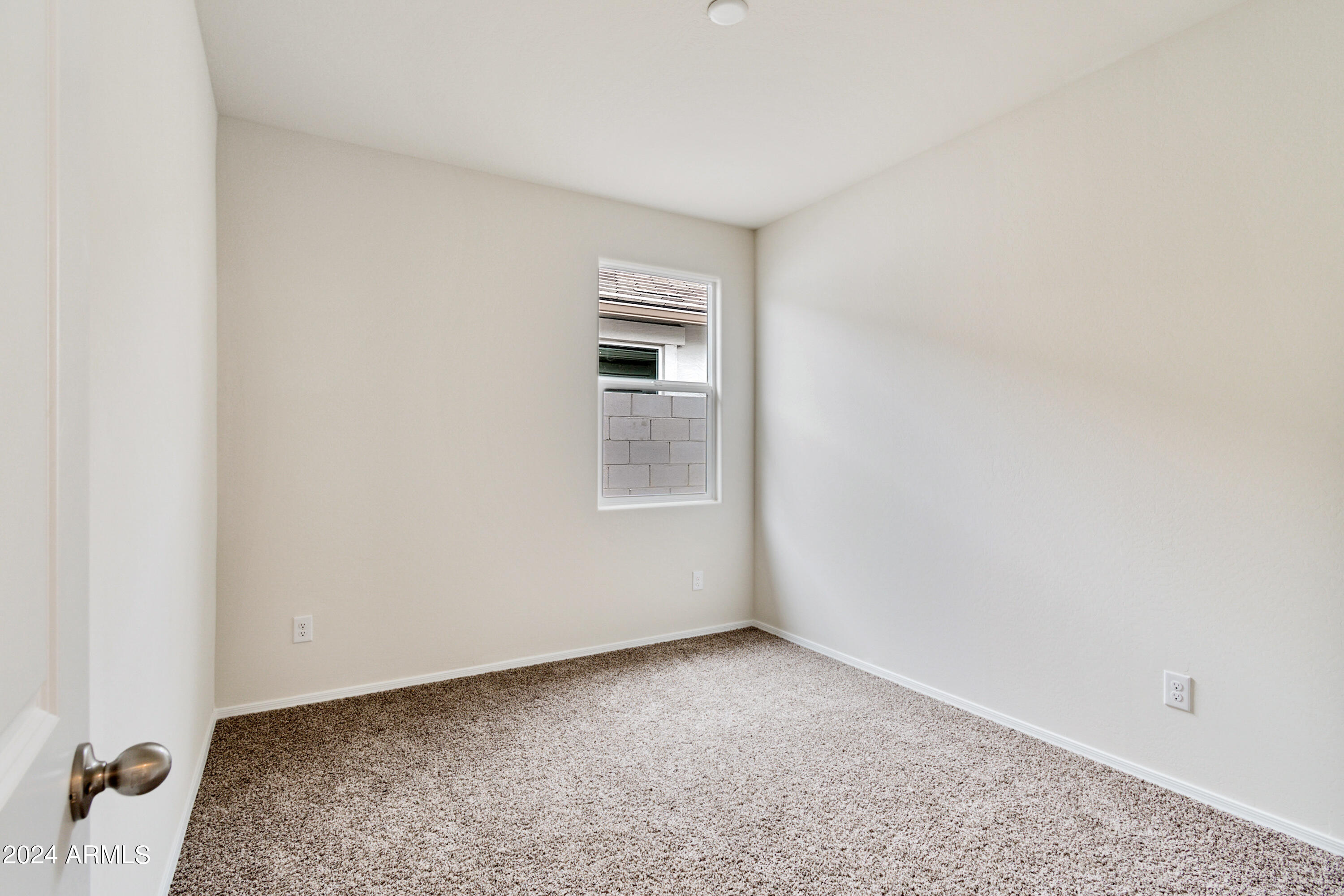 641 W Freedom Street Property Photo 13