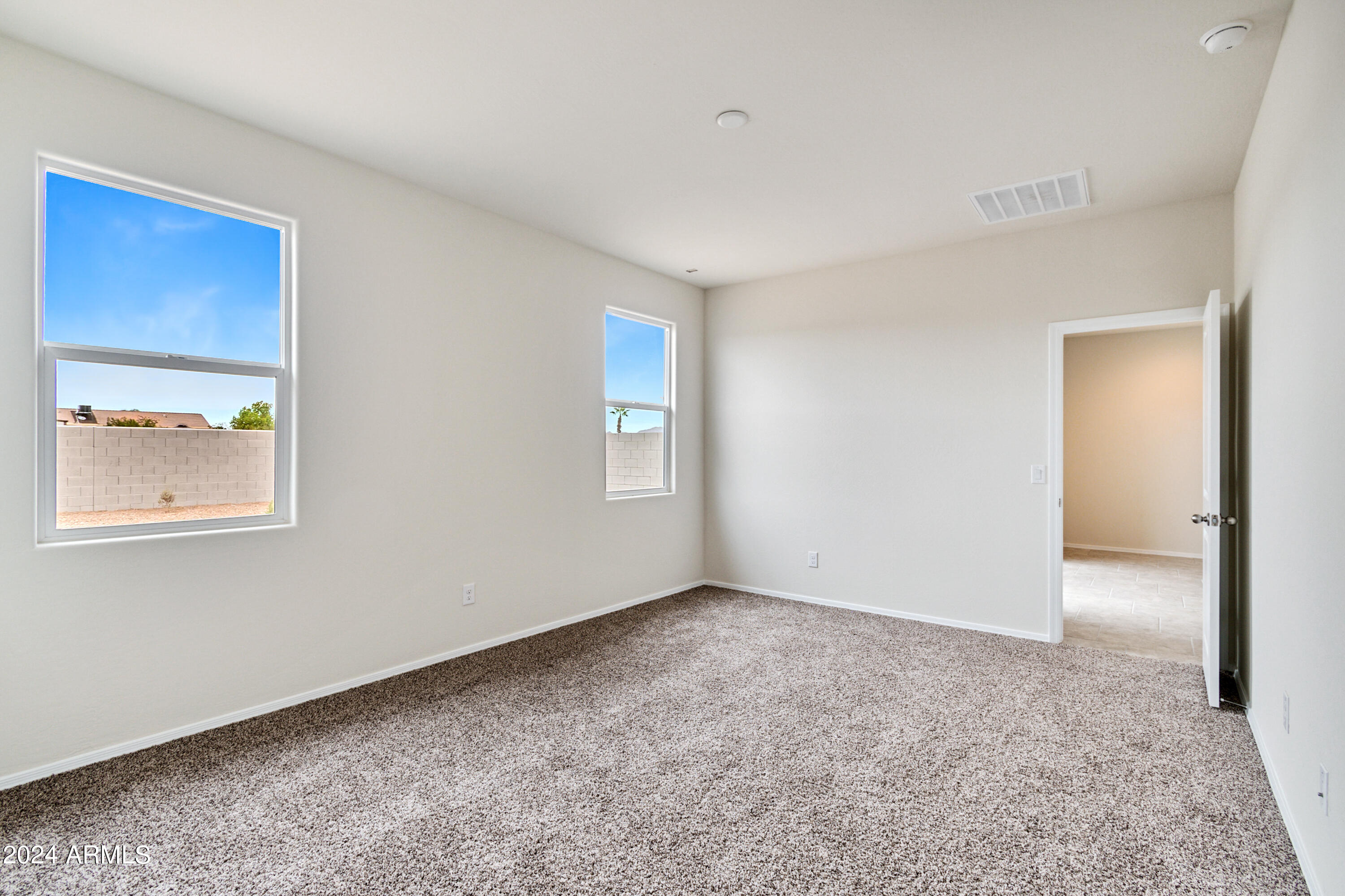 641 W Freedom Street Property Photo 14