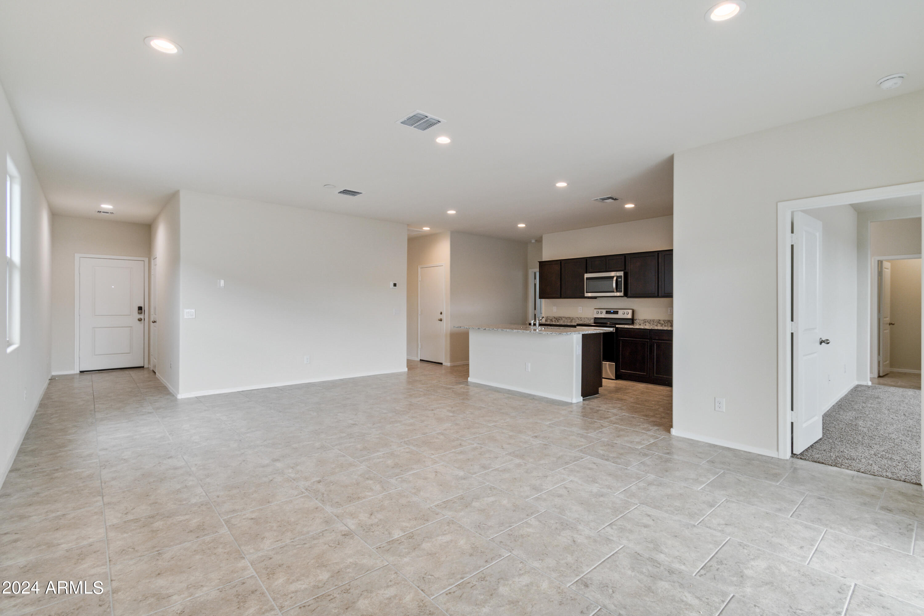 641 W Freedom Street Property Photo 16
