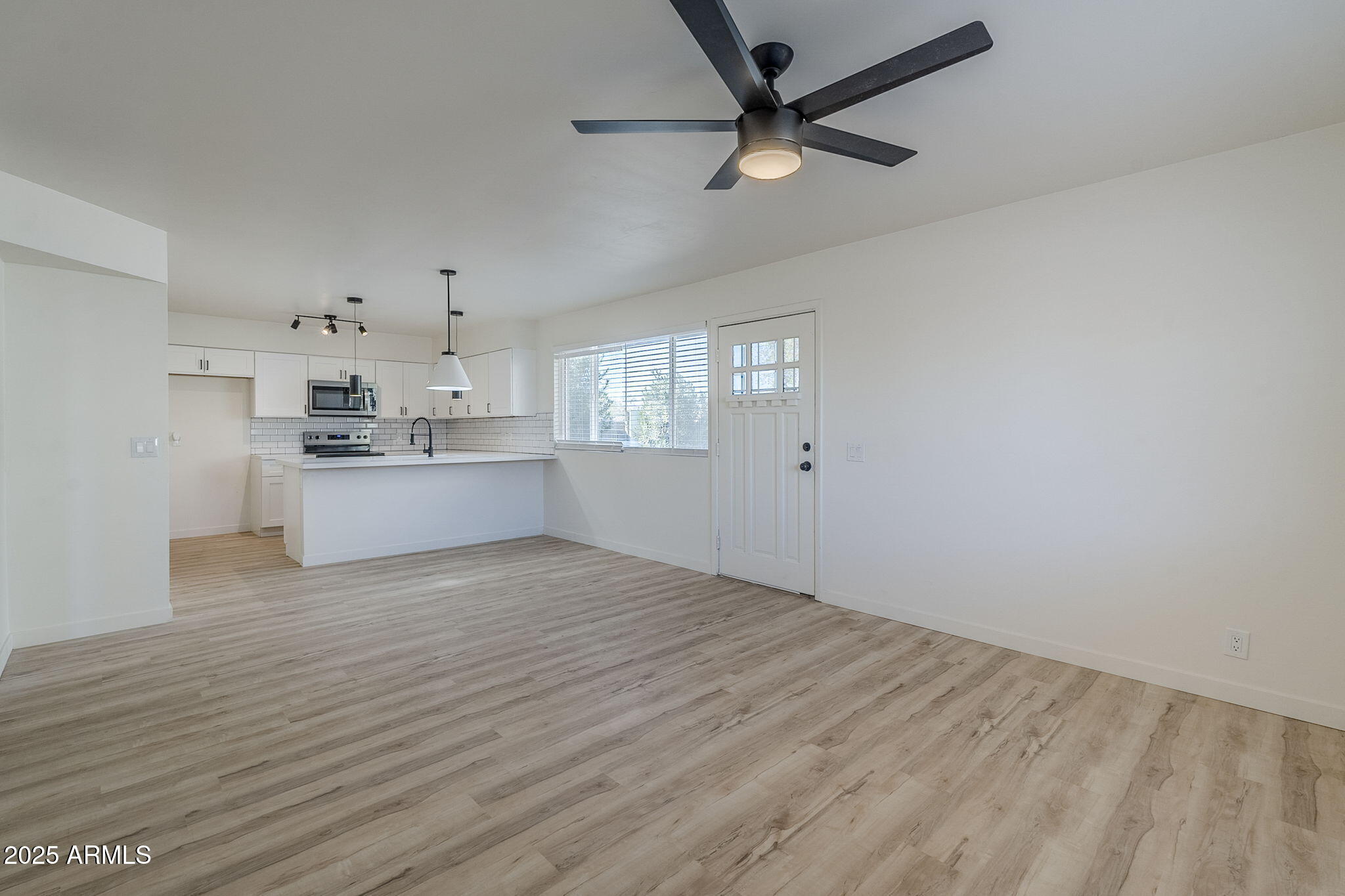 4720 E Belleview Street Property Photo 5