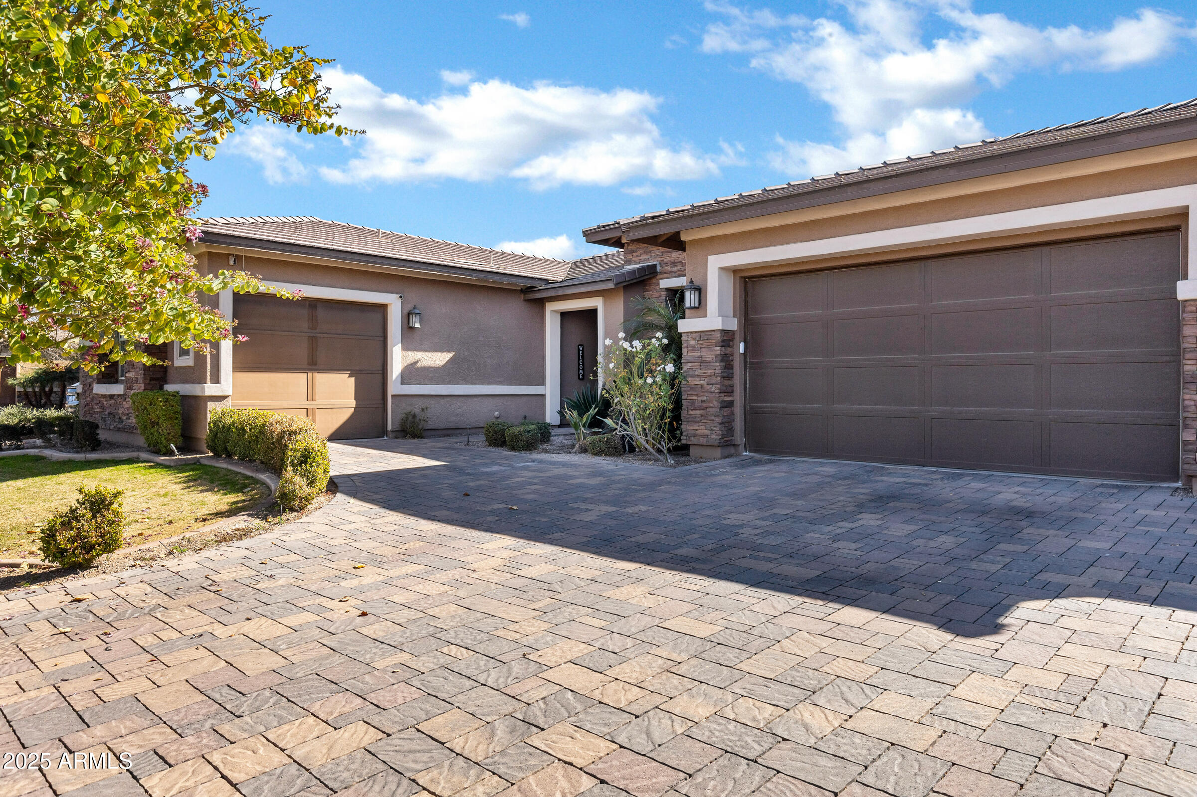 1783 E Desert Broom Place Property Photo 7