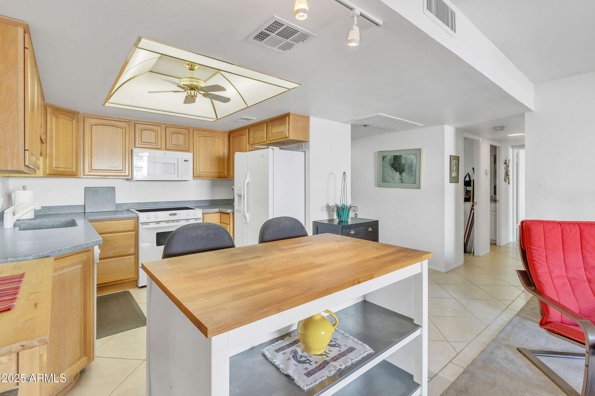 7910 E Camelback Road Property Photo 10