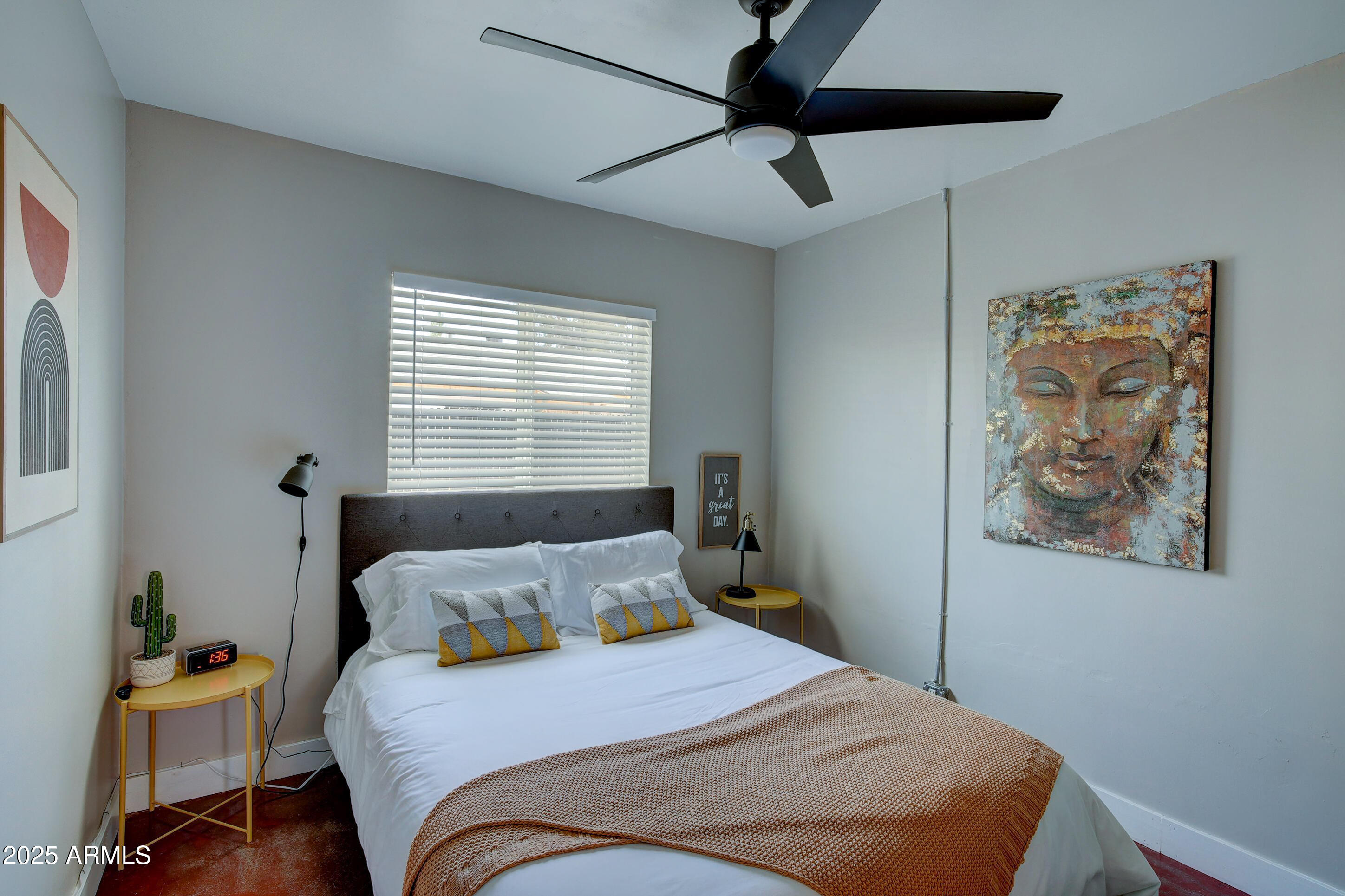 939 E Turney Avenue Property Photo 17
