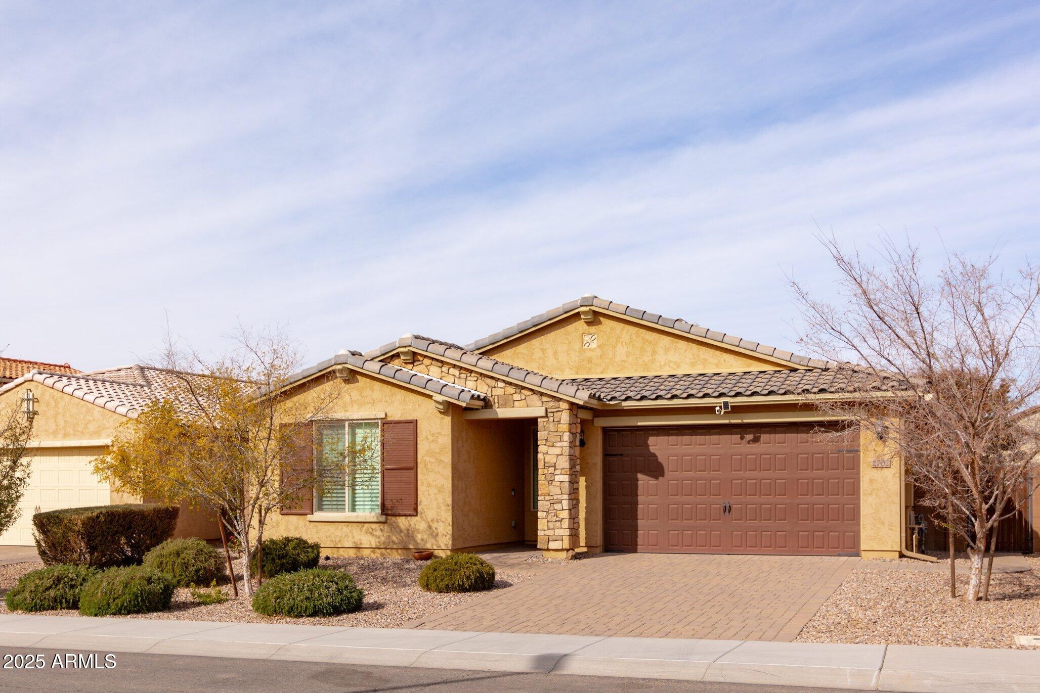 2702 E Saddlebrook Road Property Photo 41