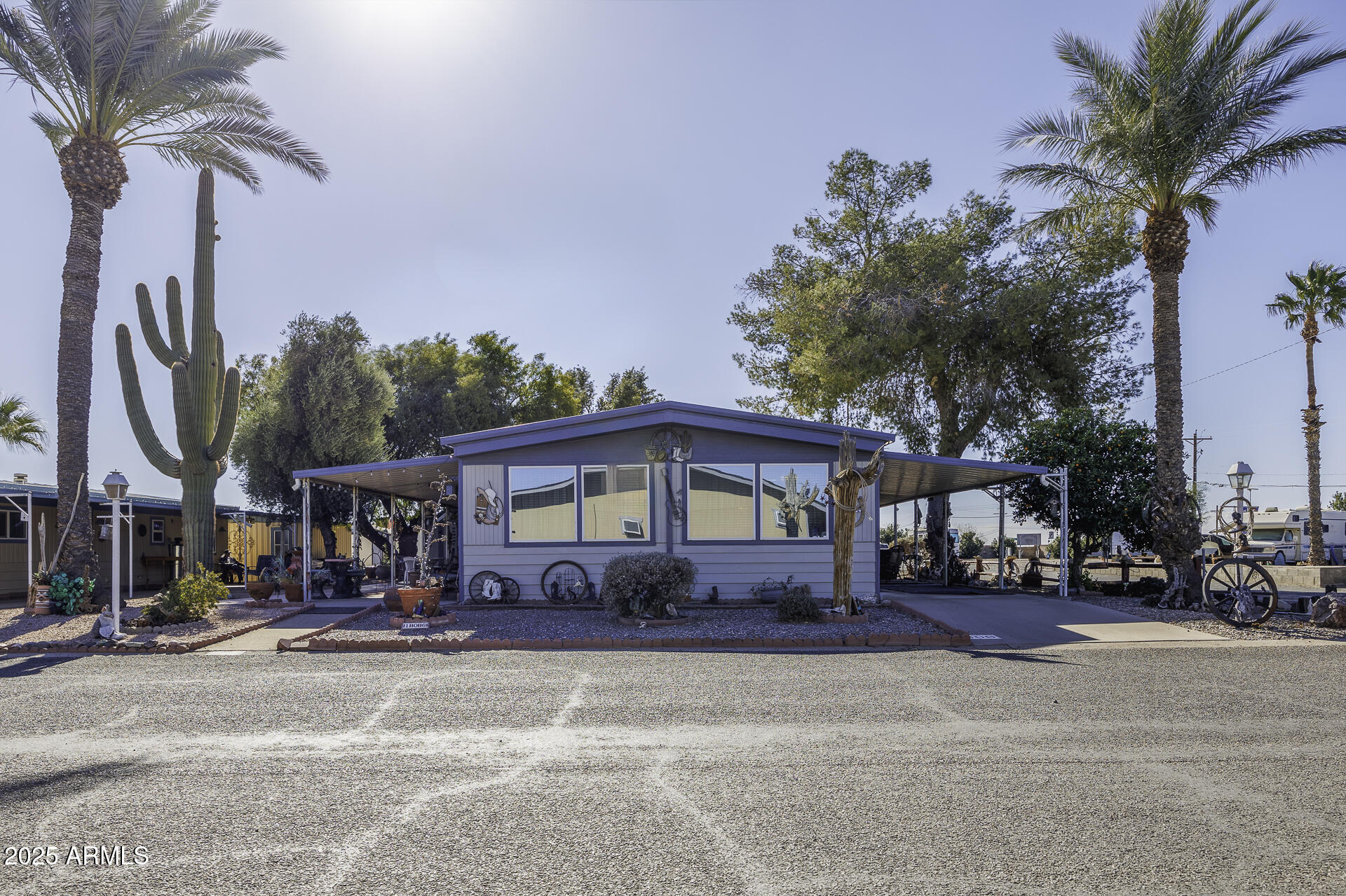 1925 S Arizona Boulevard Property Photo 1