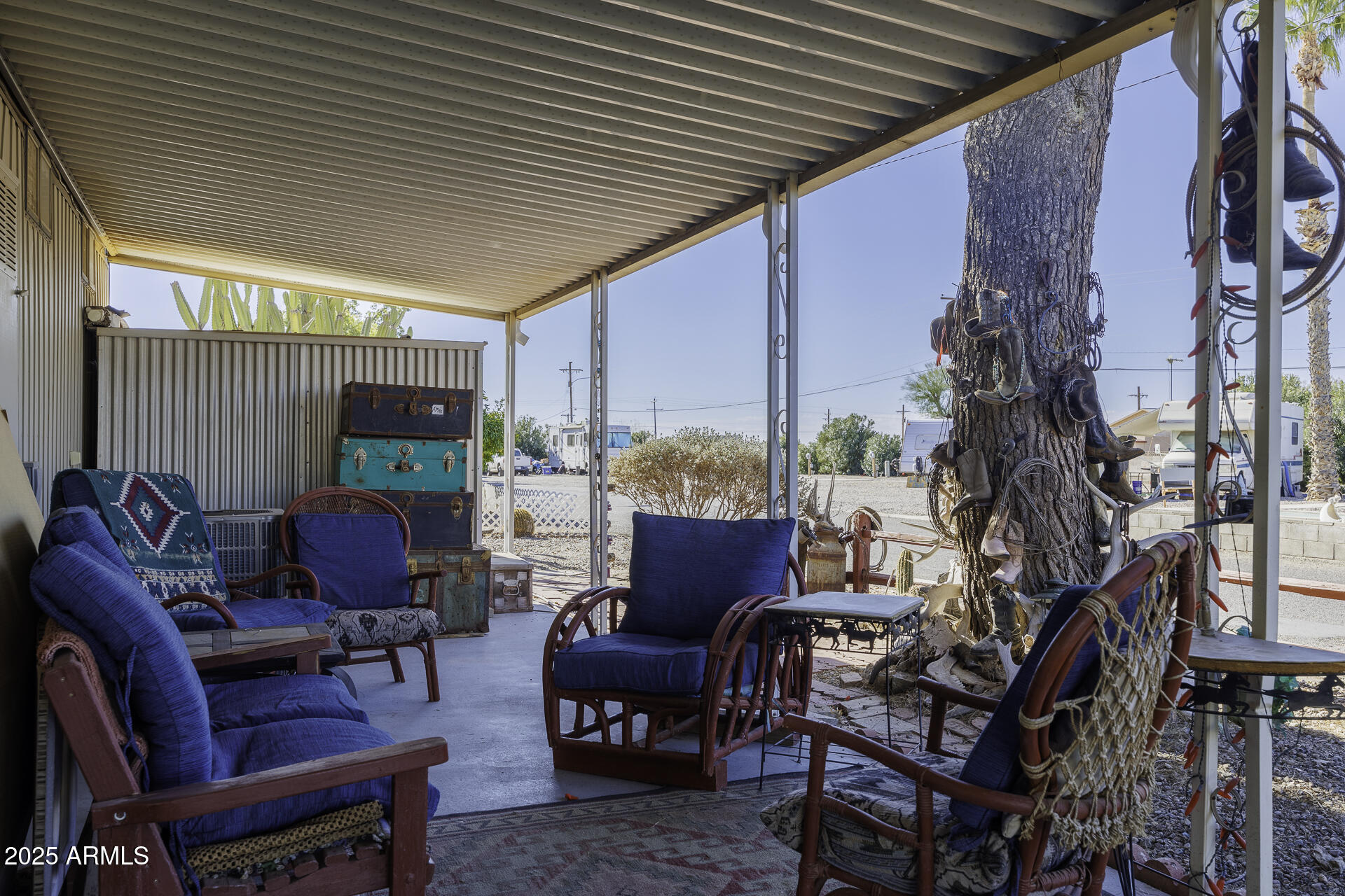1925 S Arizona Boulevard Property Photo 5