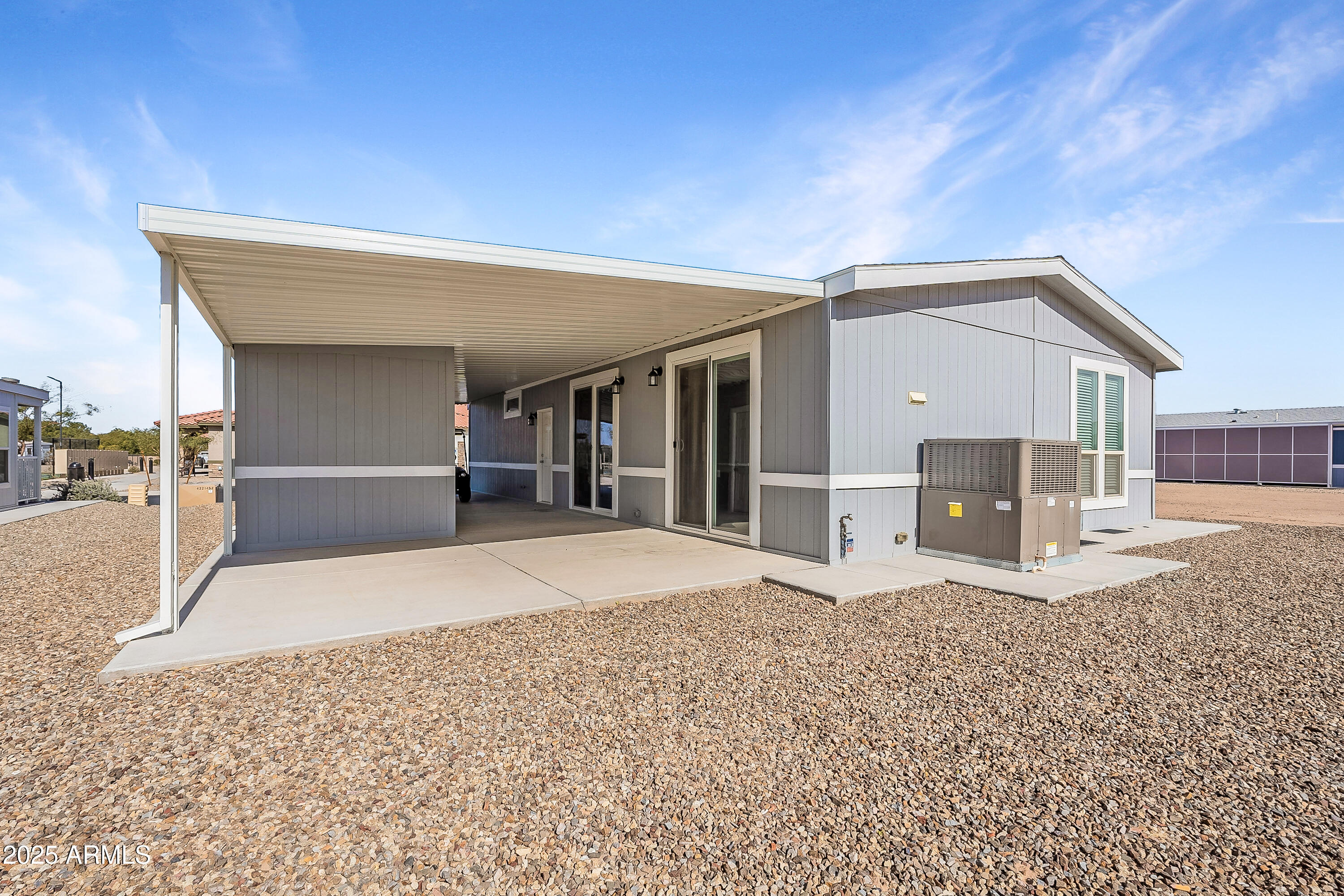 312 E O'neil Drive Property Photo 17