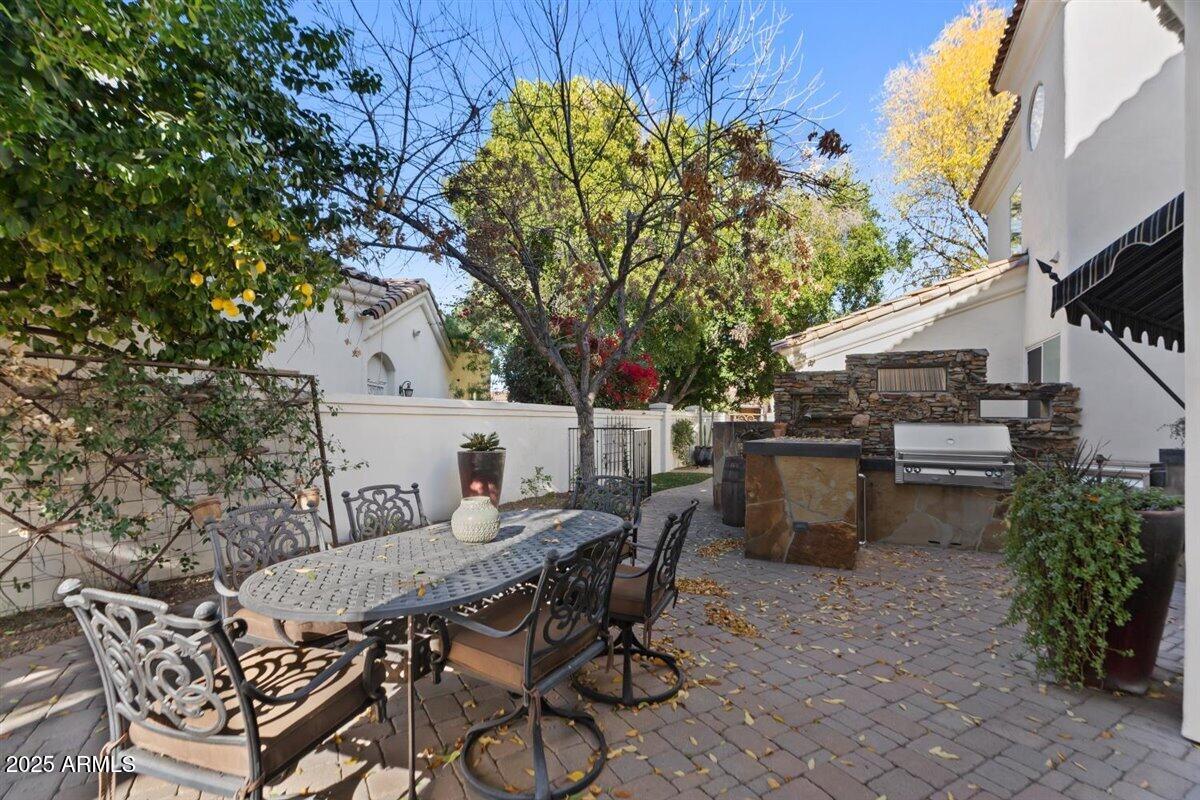 1519 E Treasure Cove Drive Property Photo 73