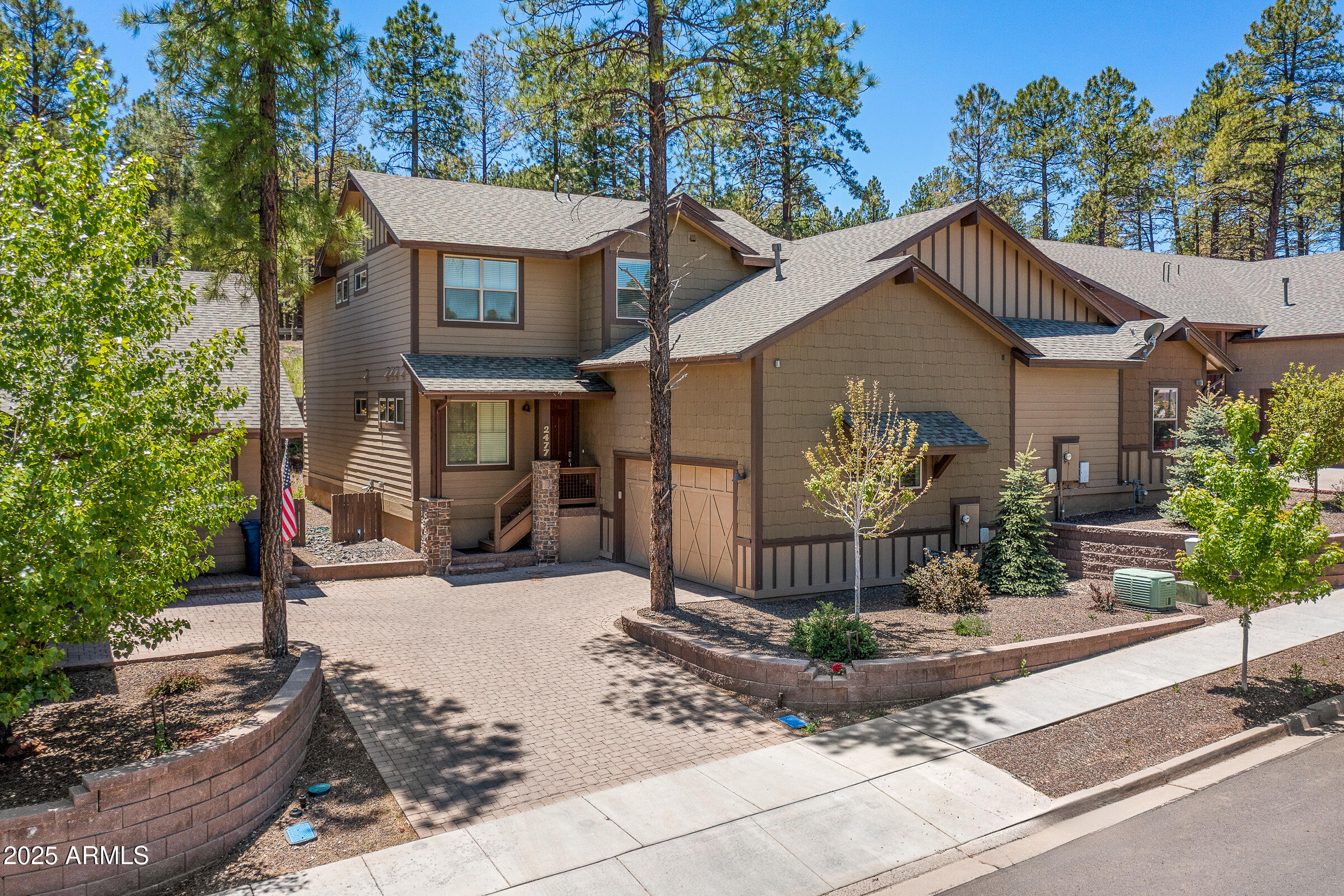 2477 W Mission Timber Circle Property Photo 1