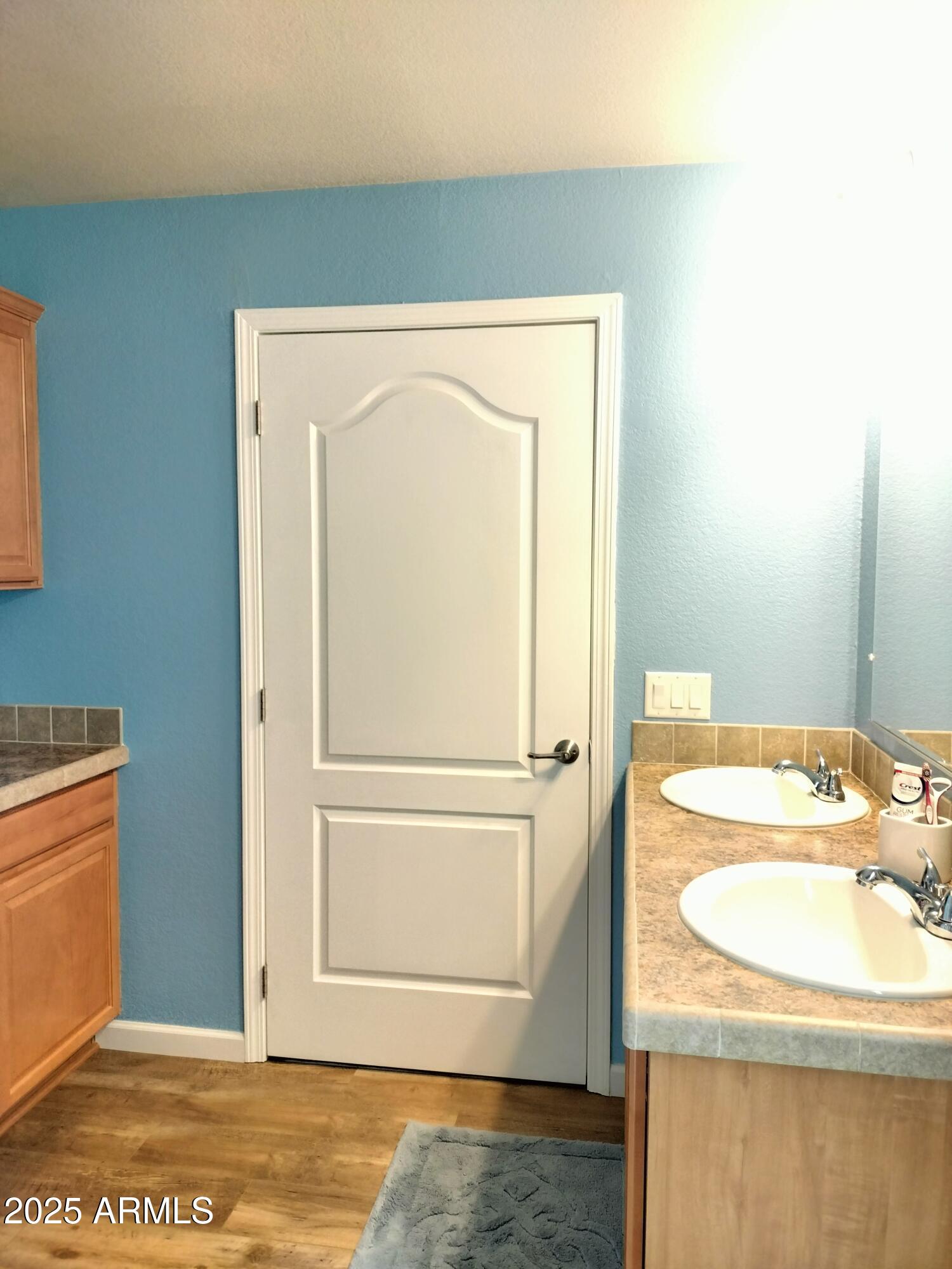 1505 N Evergreen Street N Property Photo 18