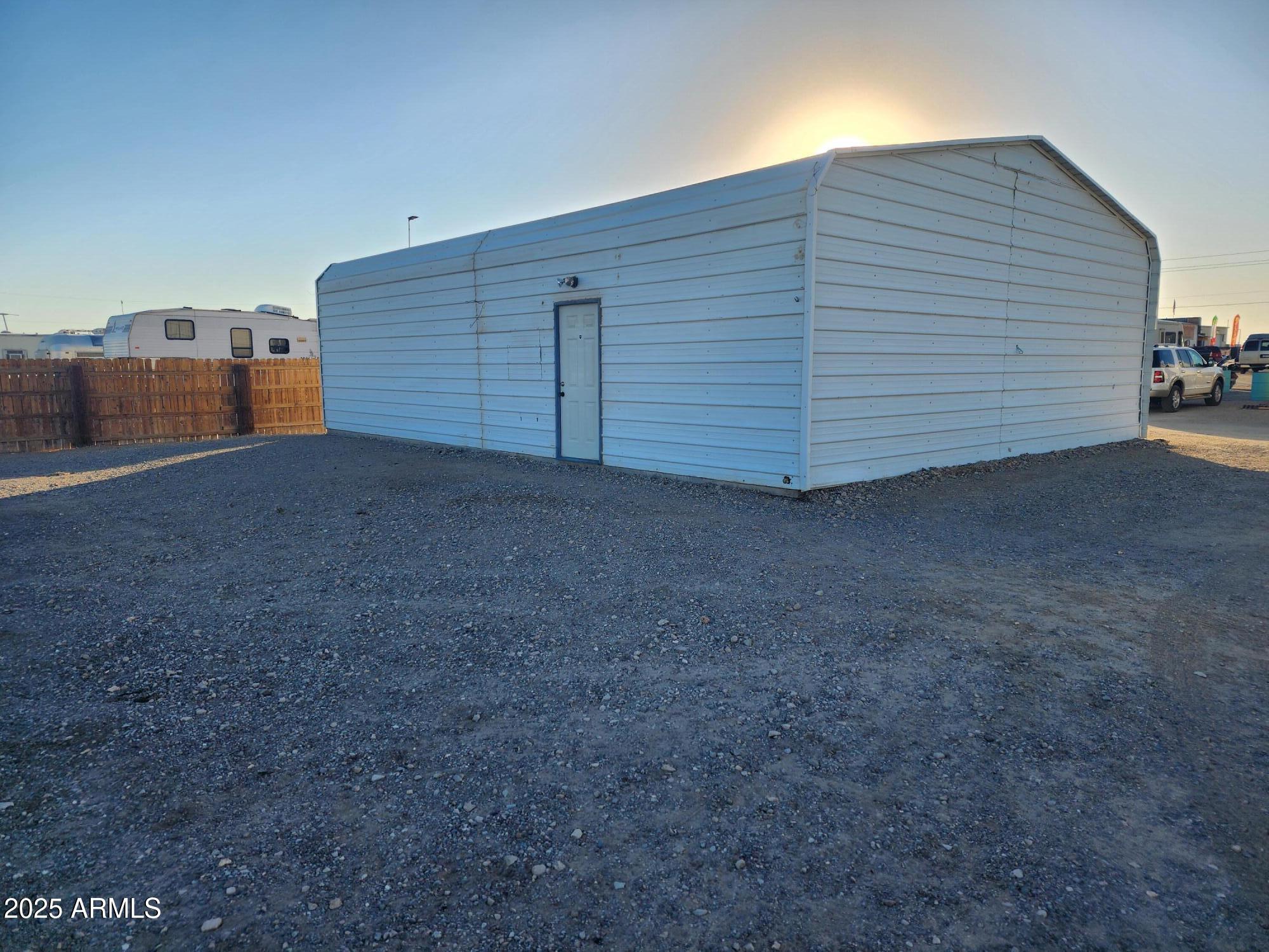 1230 W Main Street Property Photo 9