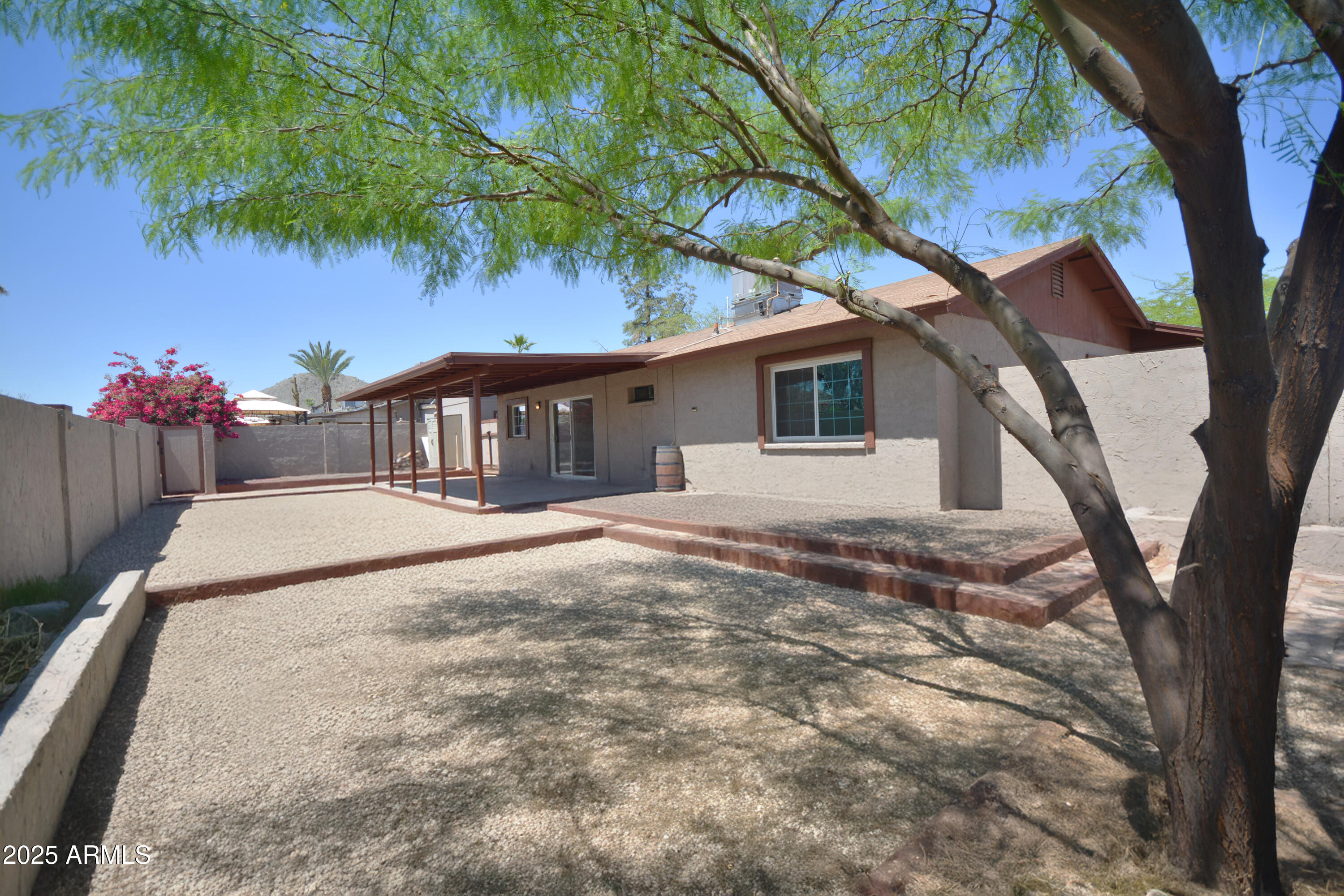 2949 E Willow Avenue Property Photo 22