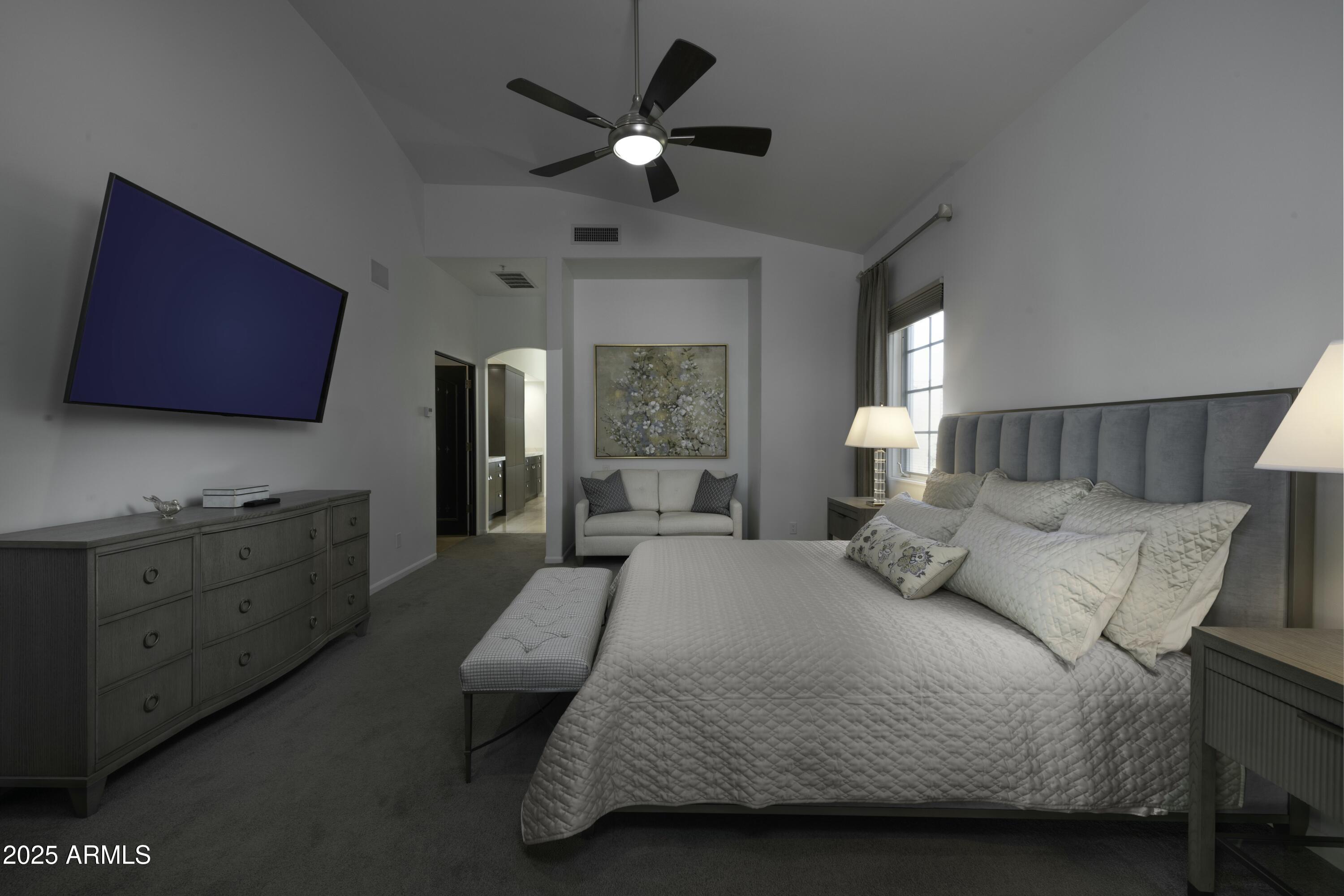 10040 N 78th Place Property Photo 16