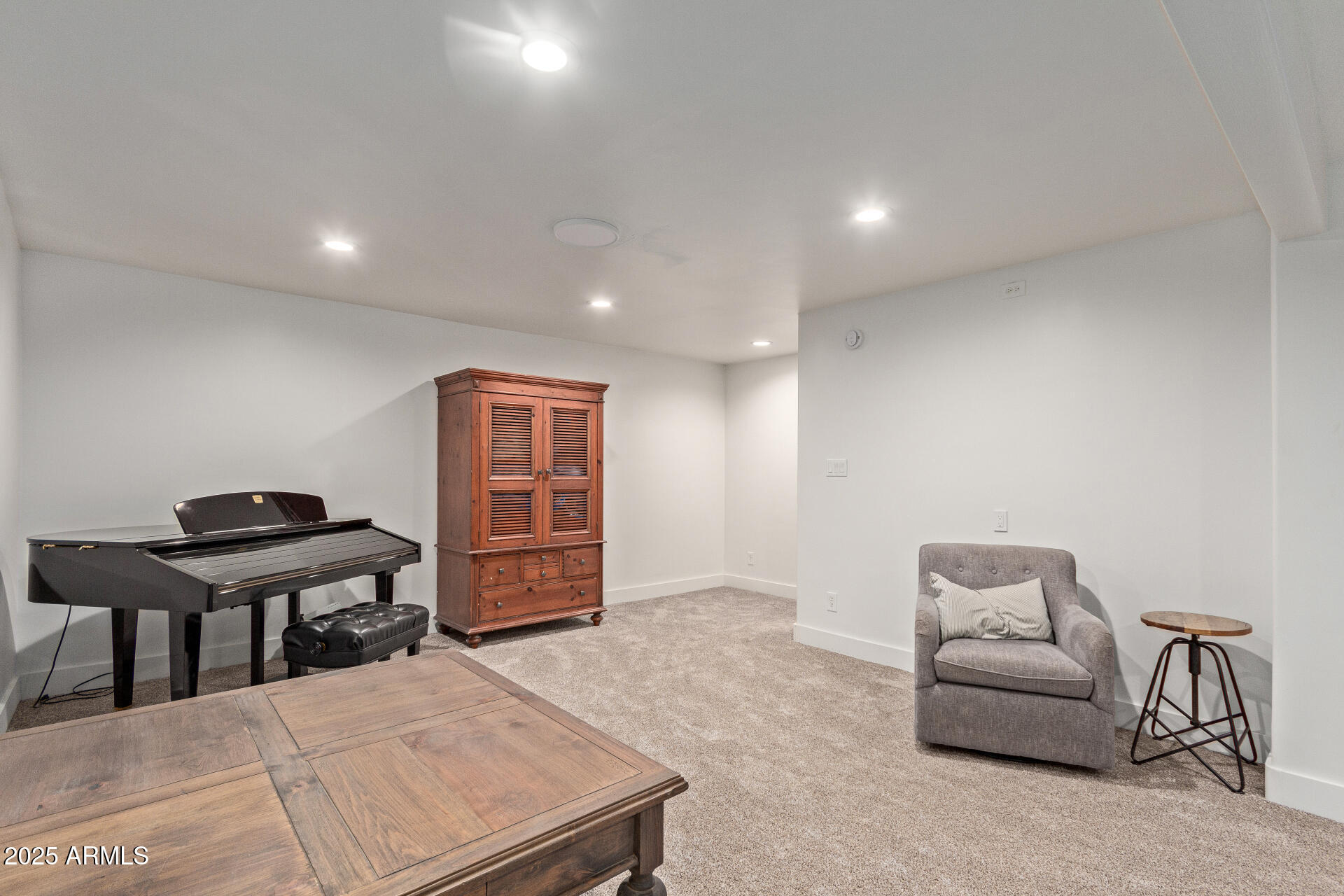 521 E Lehi Road Property Photo 21