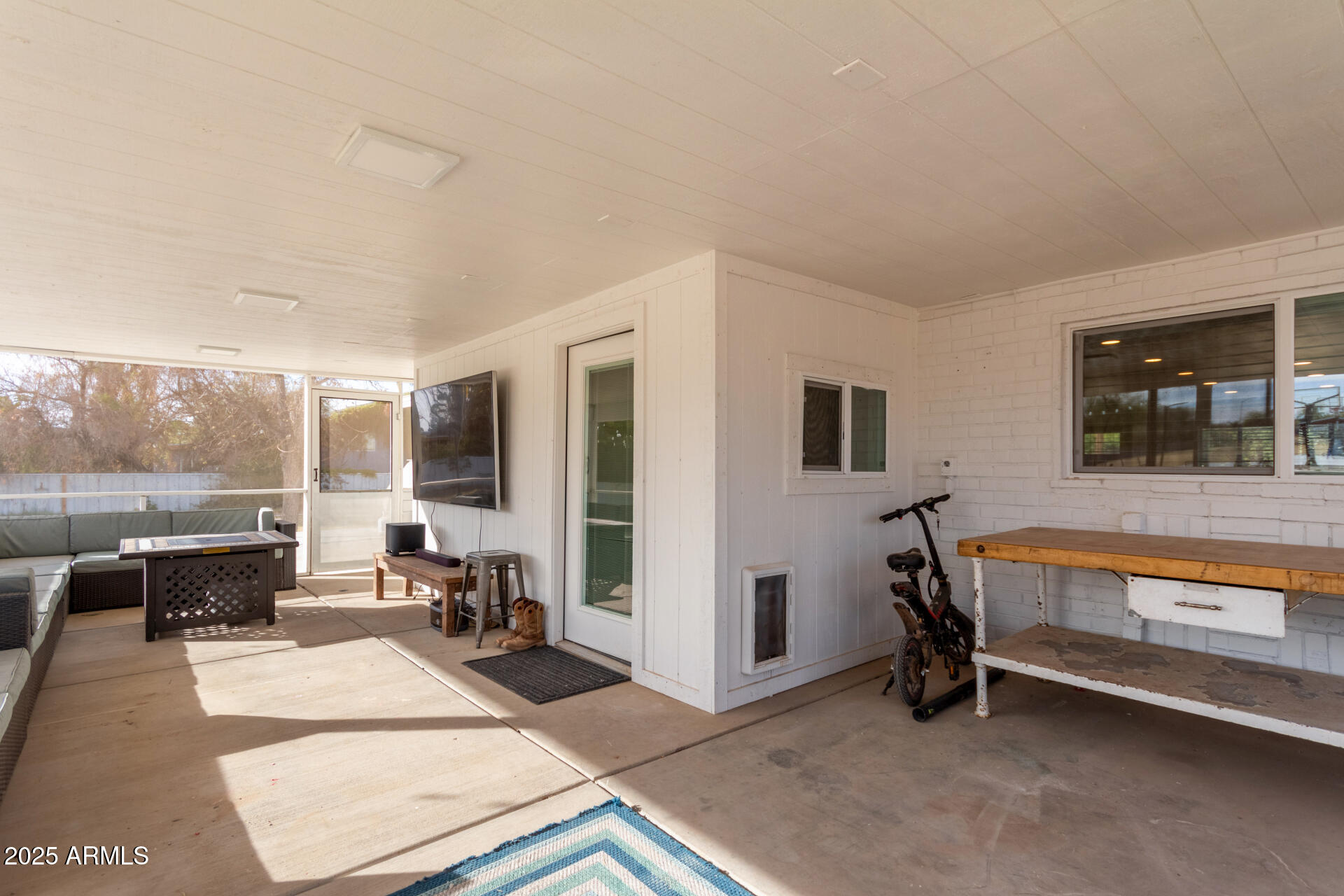 521 E Lehi Road Property Photo 34