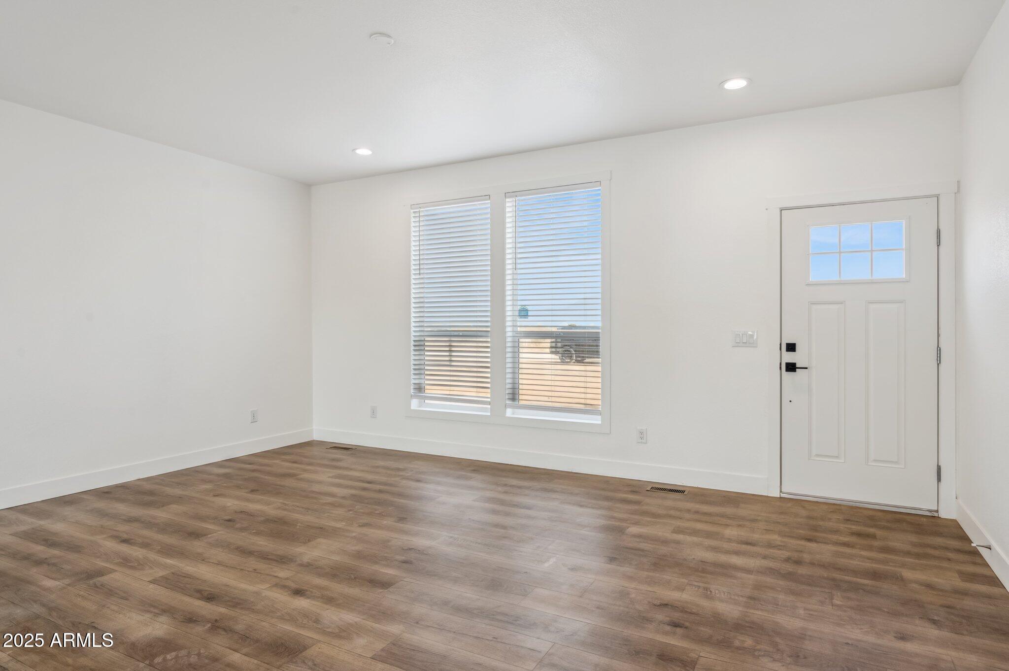 53929 W Bowlin Road Property Photo 9