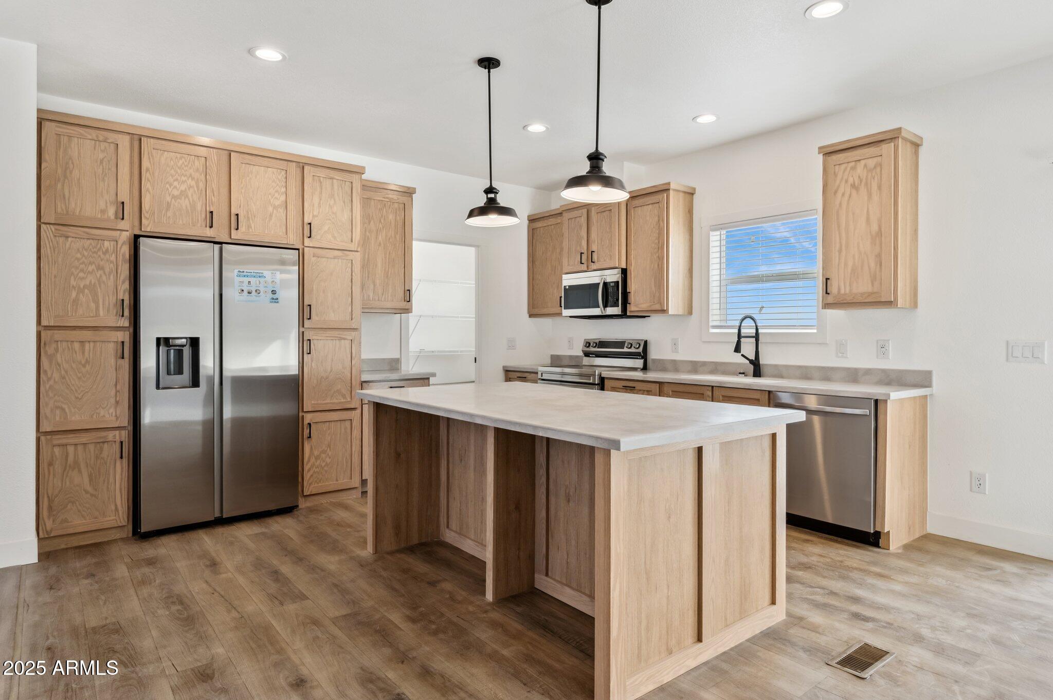 53929 W Bowlin Road Property Photo 12