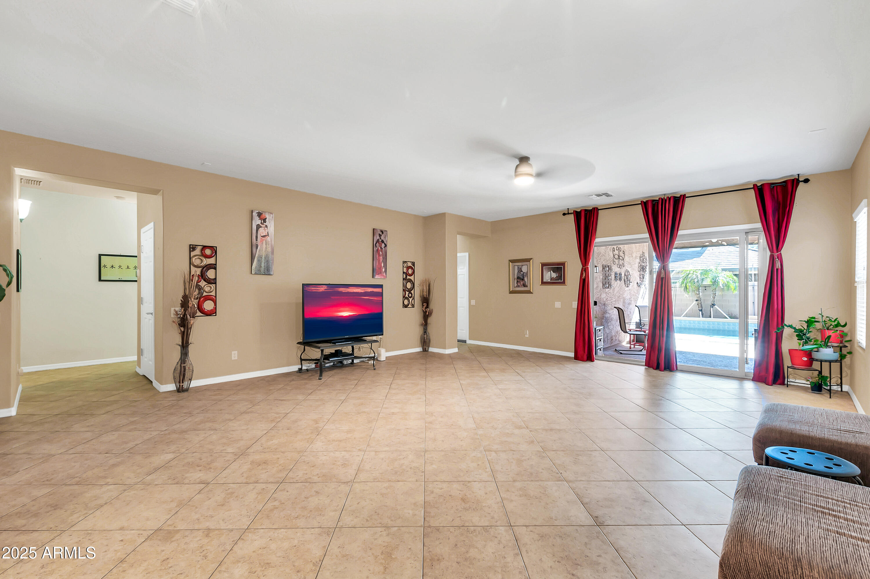 10851 E Sonrisa Avenue Property Photo 12