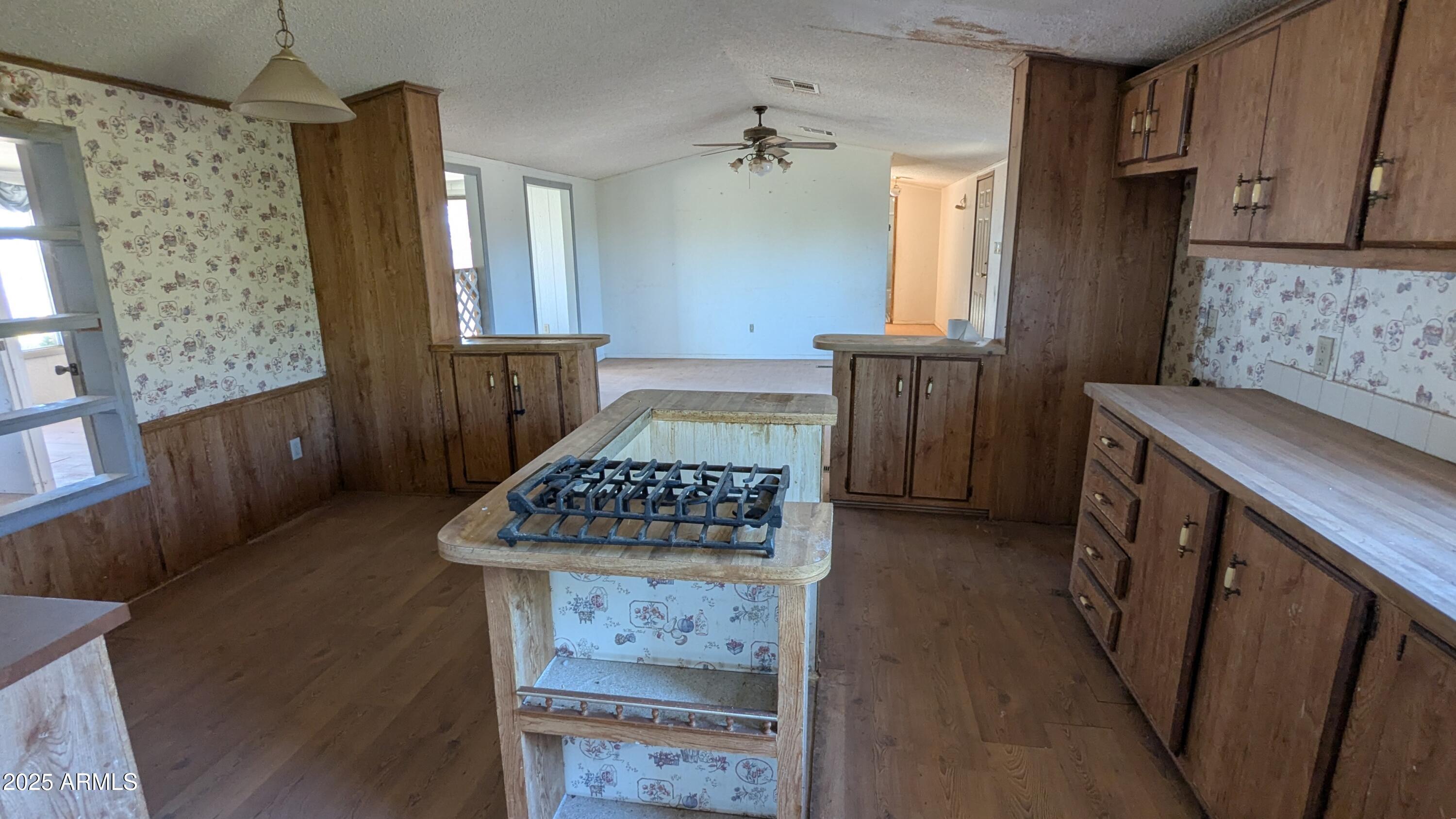 8890 E Friendship Way Property Photo 31