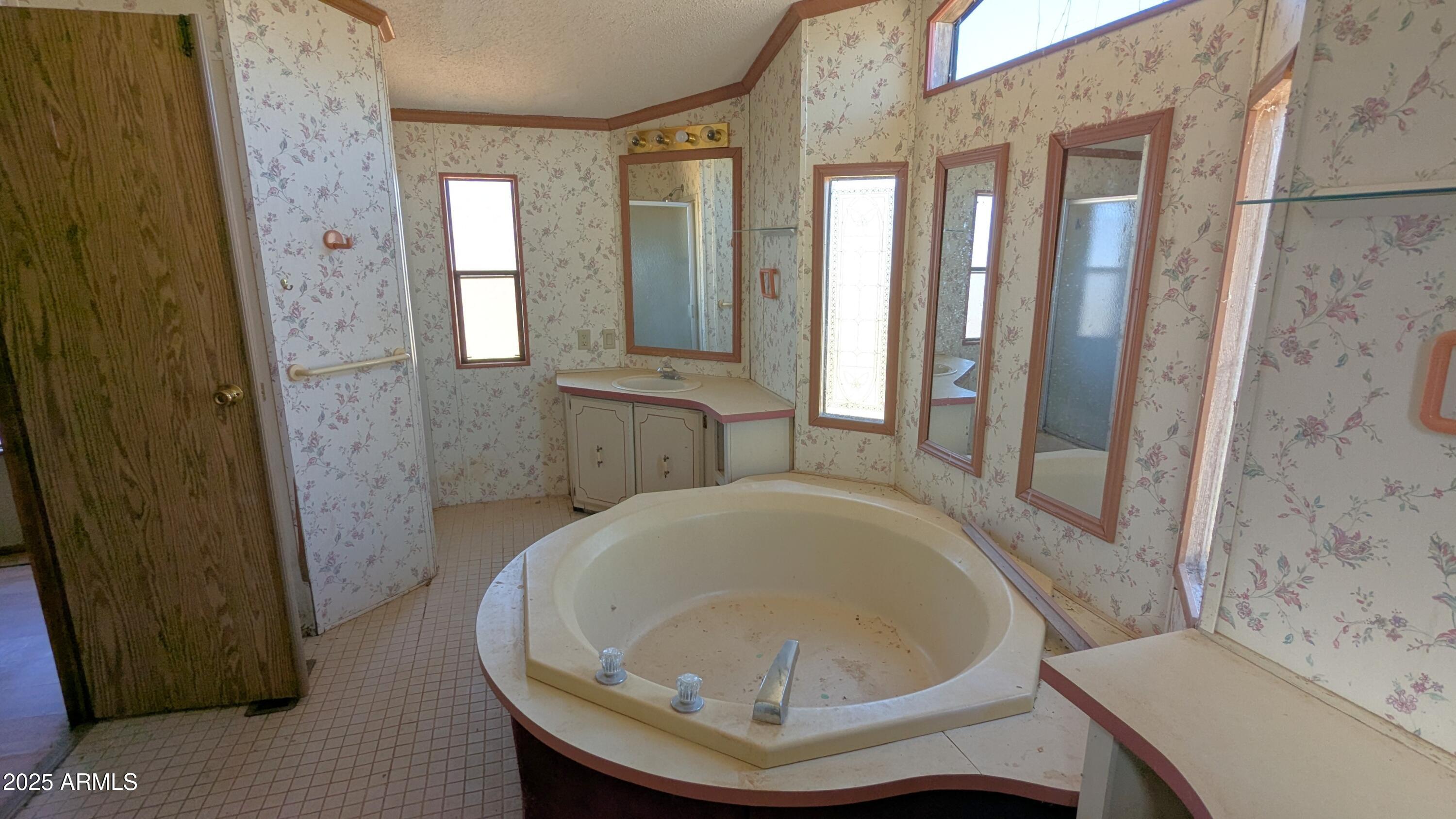 8890 E Friendship Way Property Photo 41