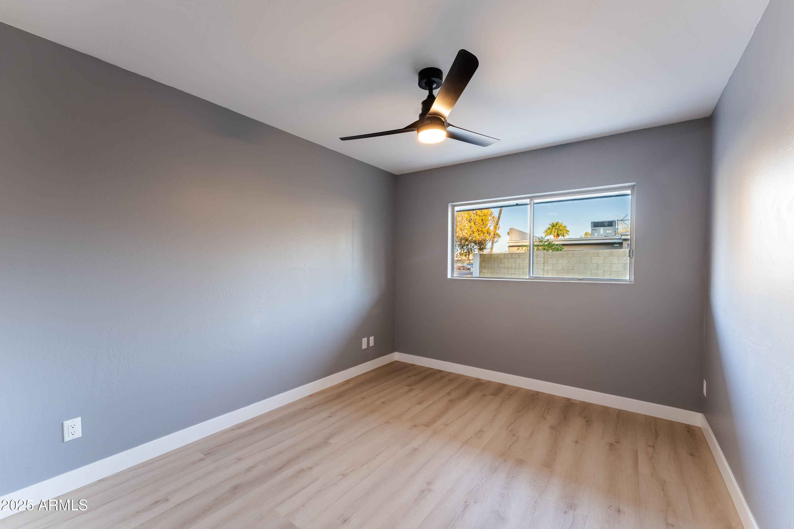 1743 W Butler Drive Property Photo 11