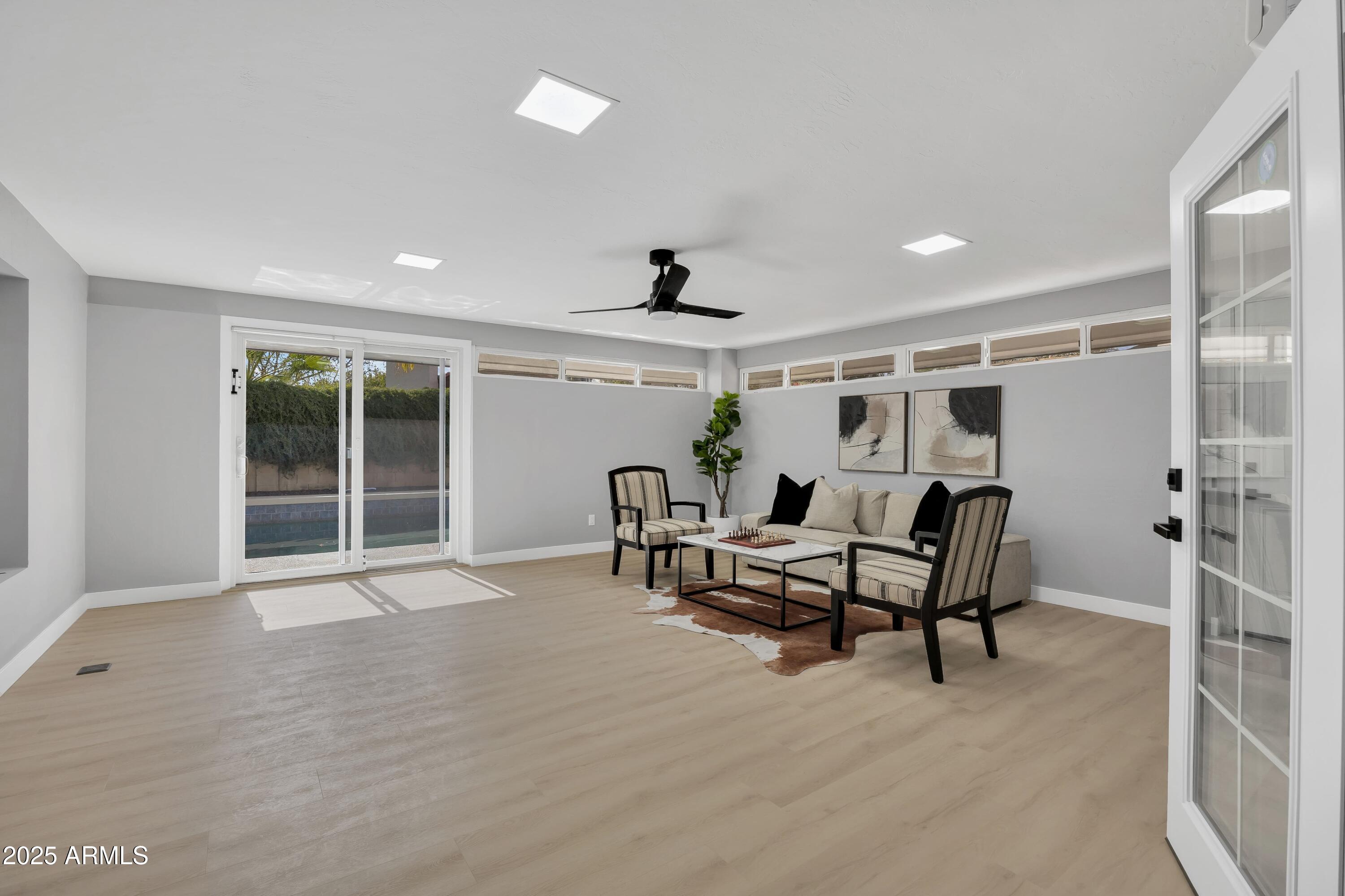 1743 W Butler Drive Property Photo 18