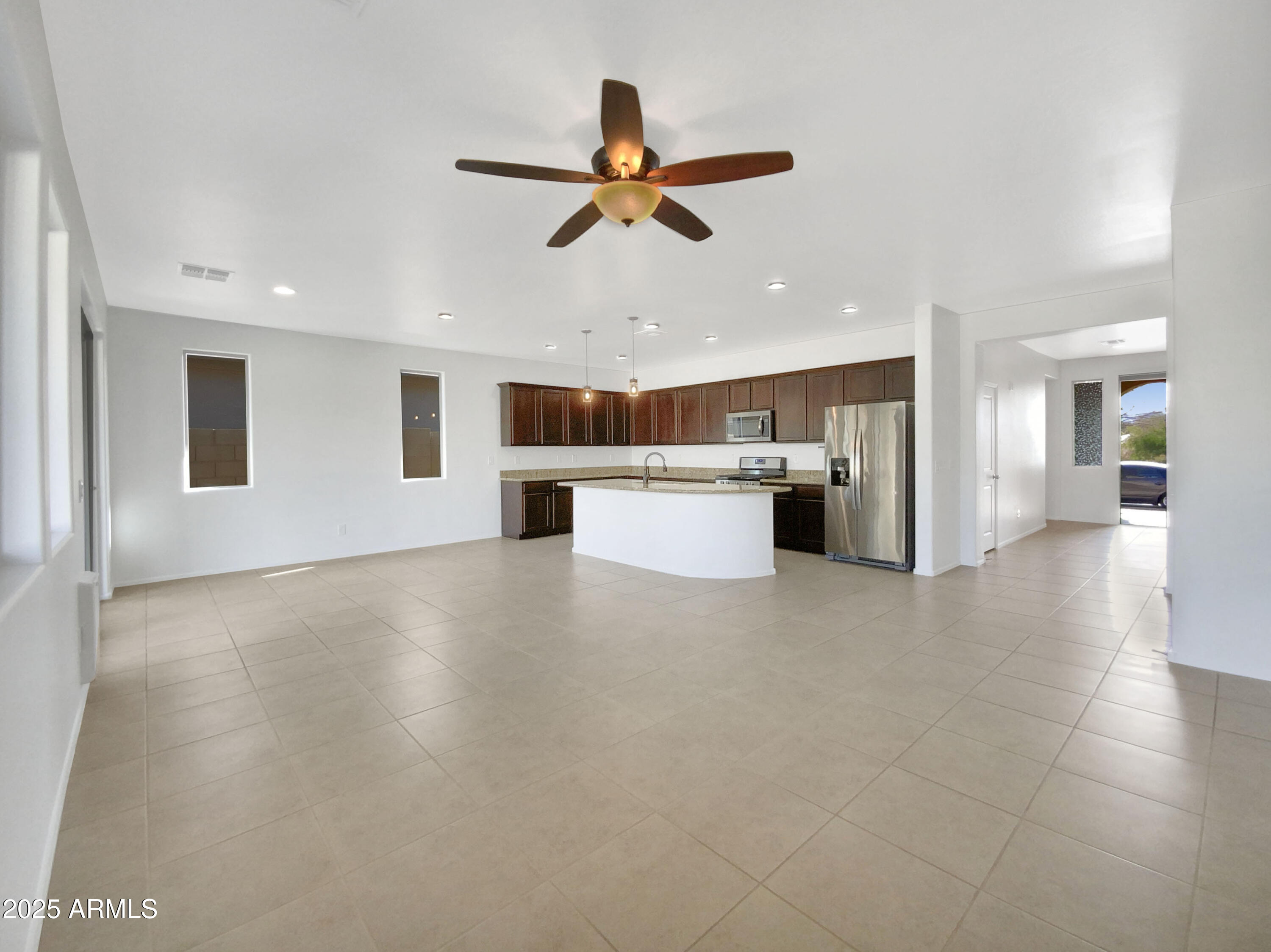 22794 E Via Las Brisas Property Photo 3