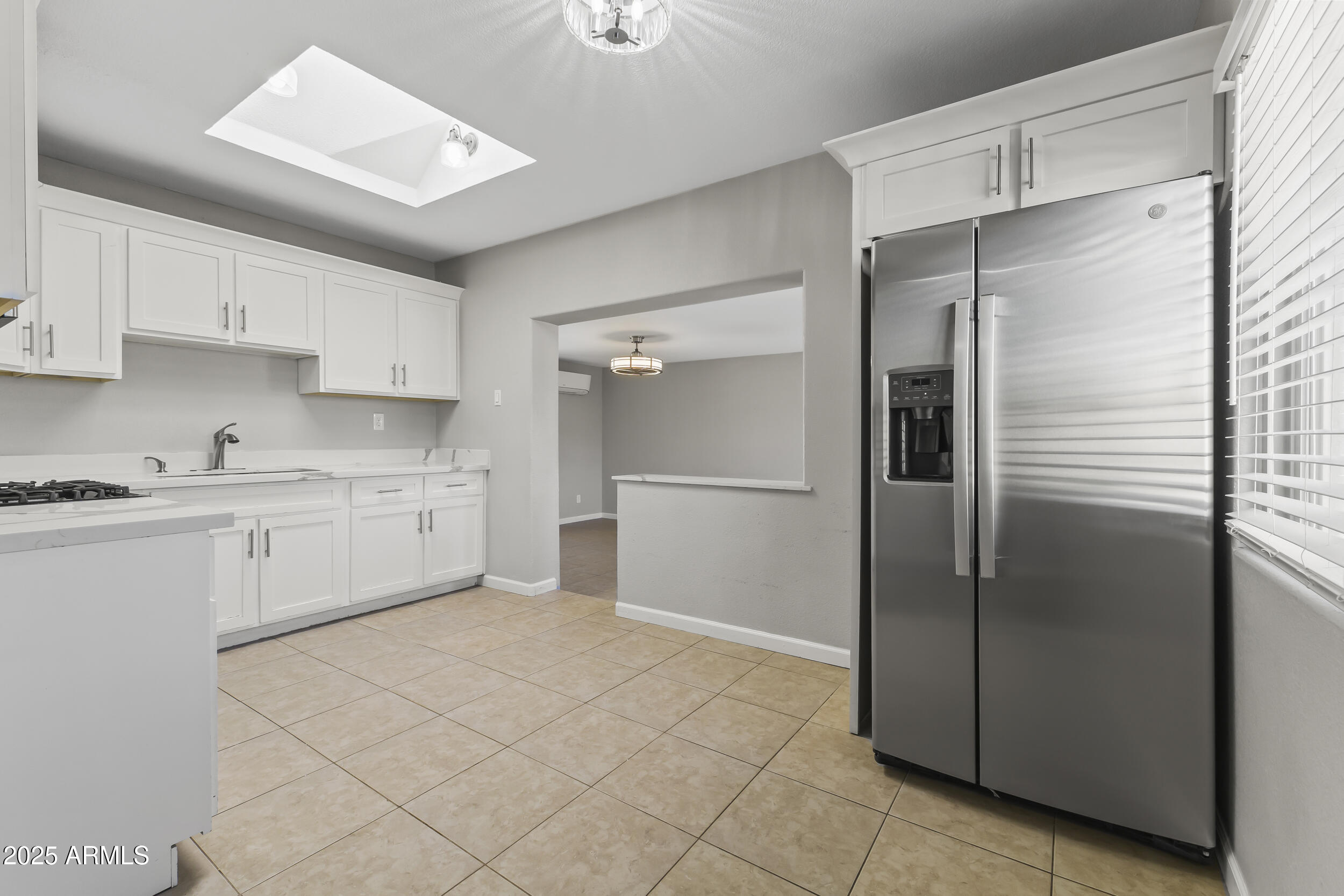 1423 E Cholla Street Property Photo 5