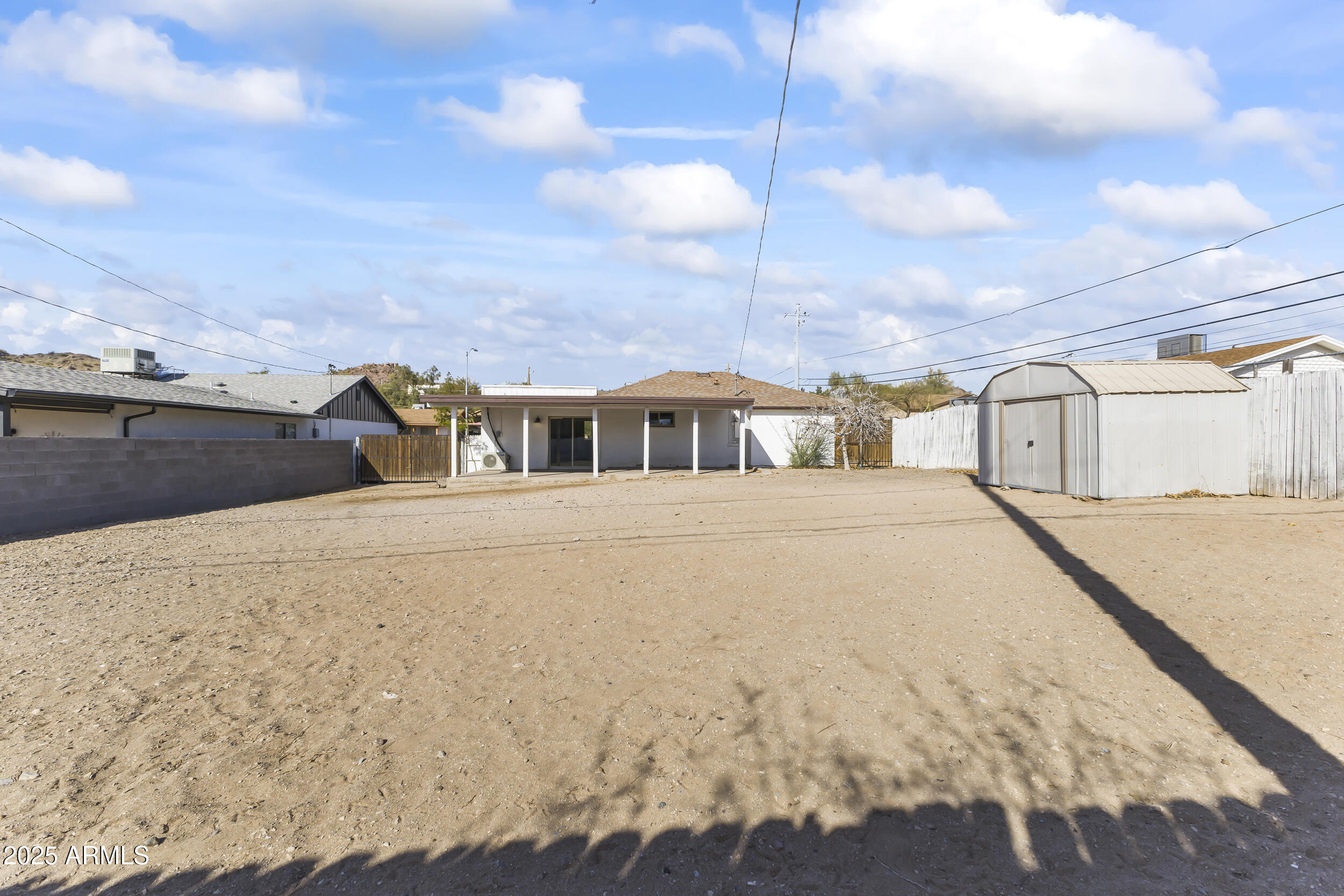 1423 E Cholla Street Property Photo 20