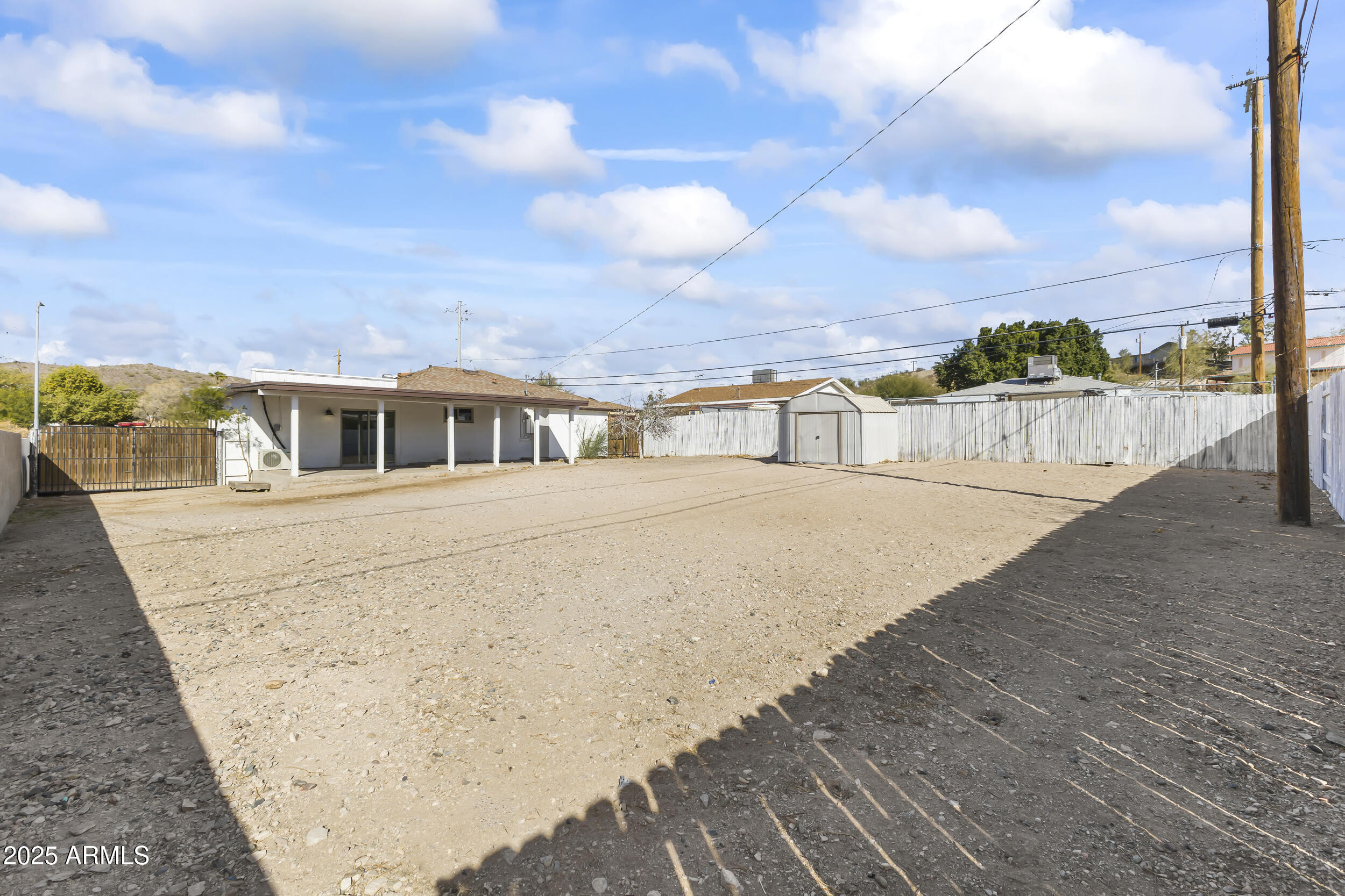 1423 E Cholla Street Property Photo 21