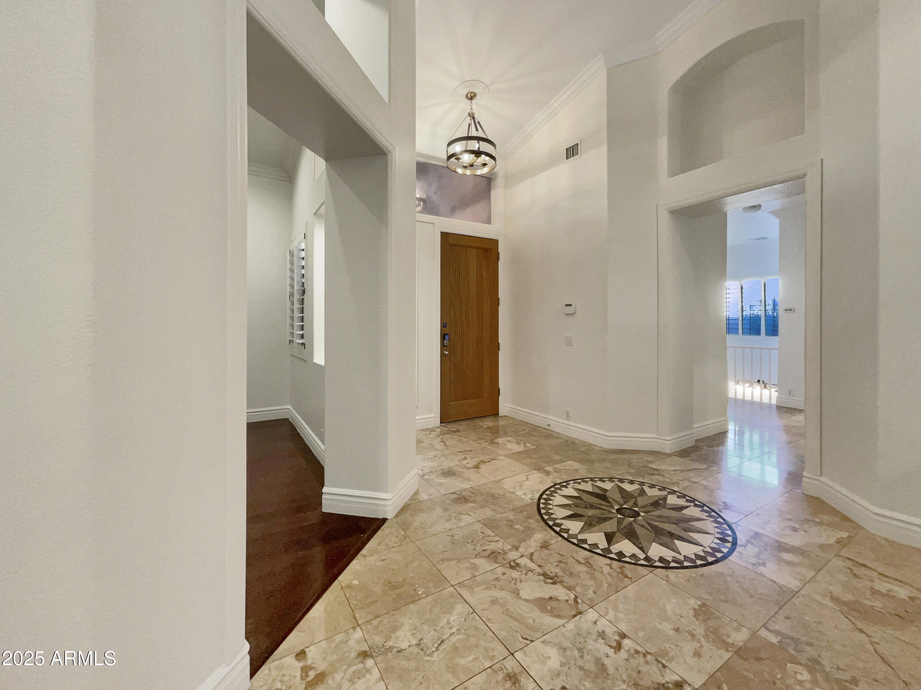 741 N Tower Place Property Photo 12