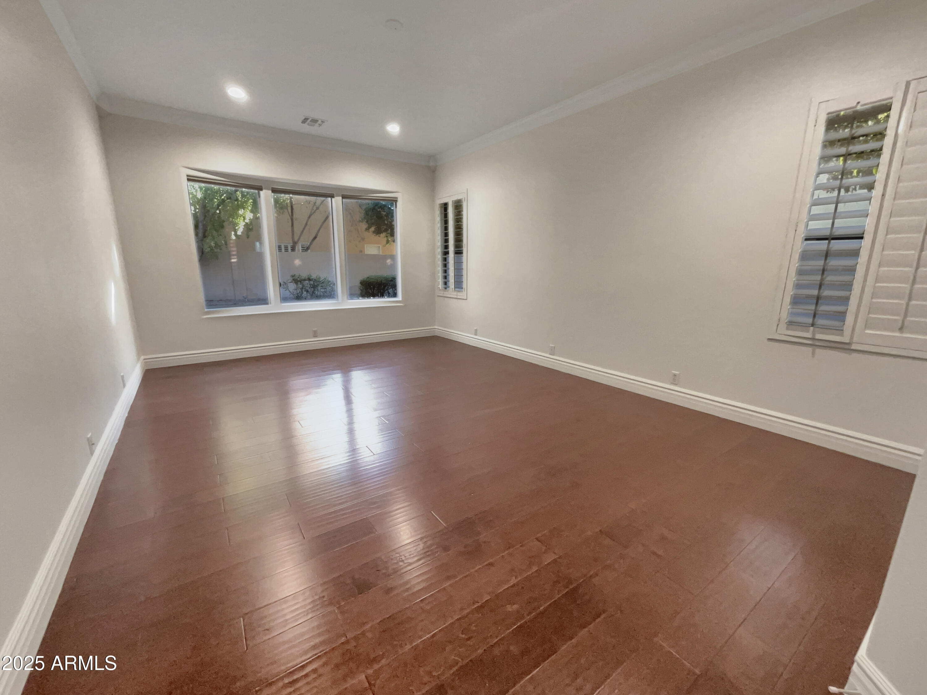 741 N Tower Place Property Photo 20