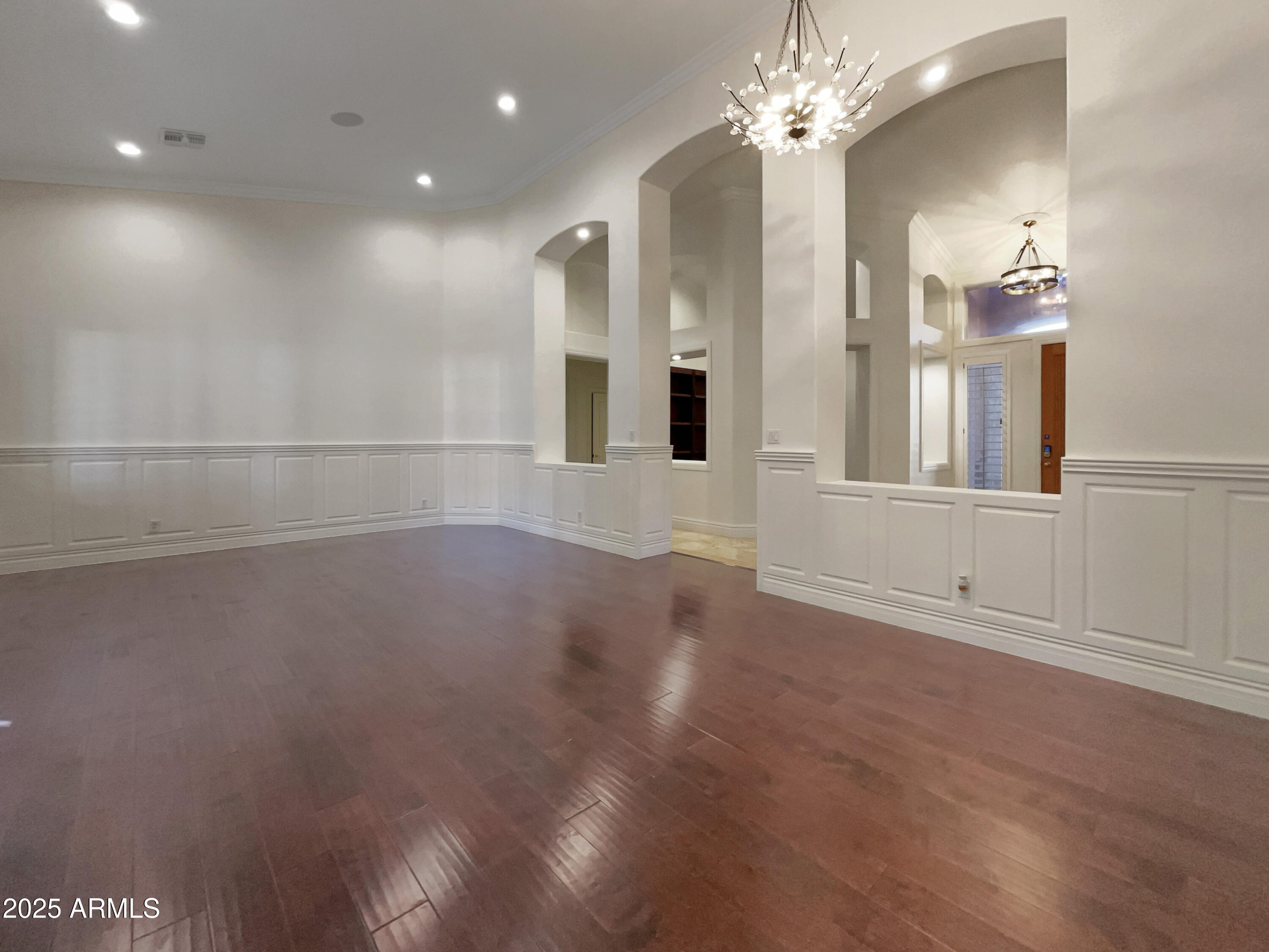 741 N Tower Place Property Photo 24