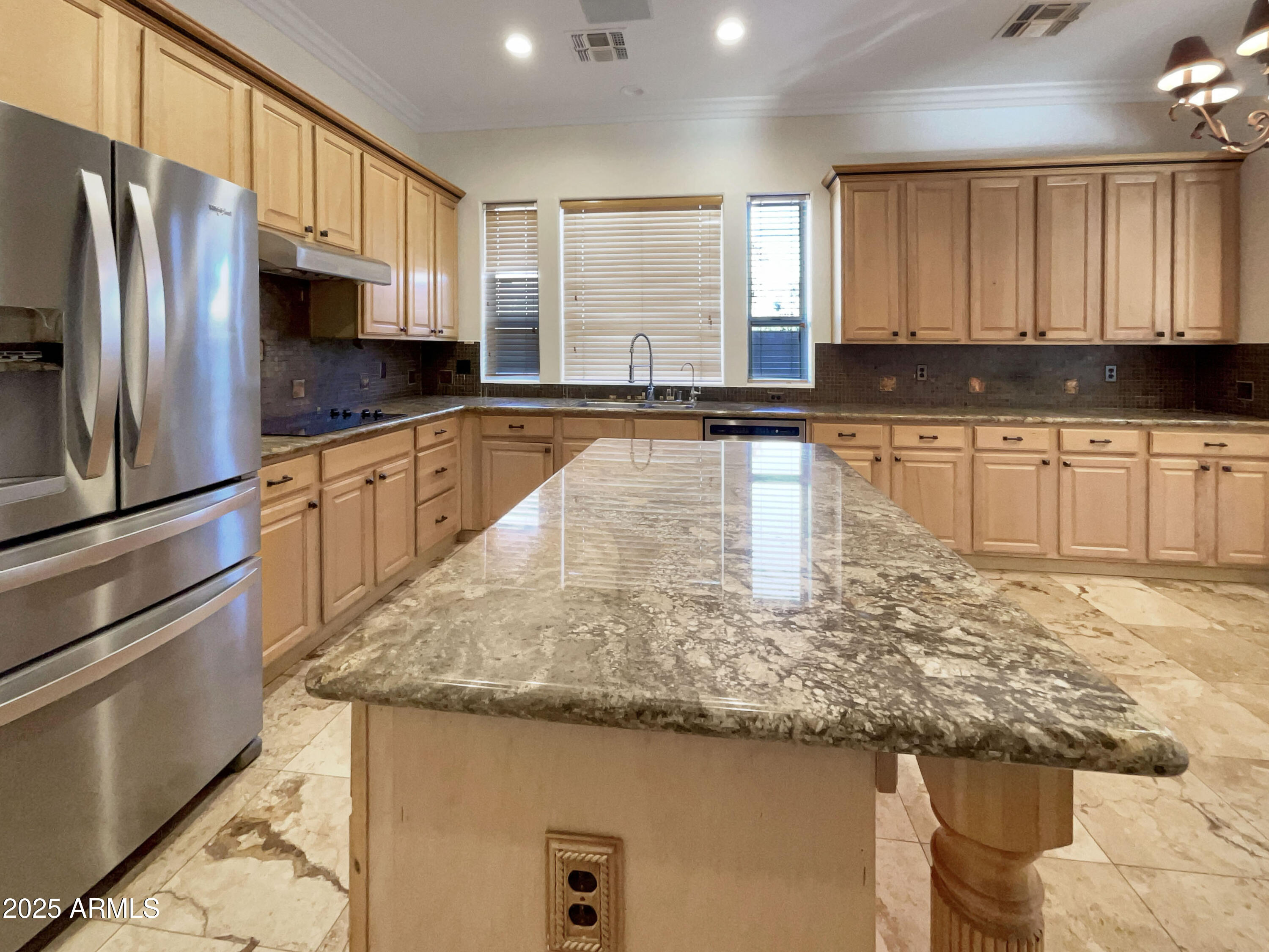 741 N Tower Place Property Photo 29